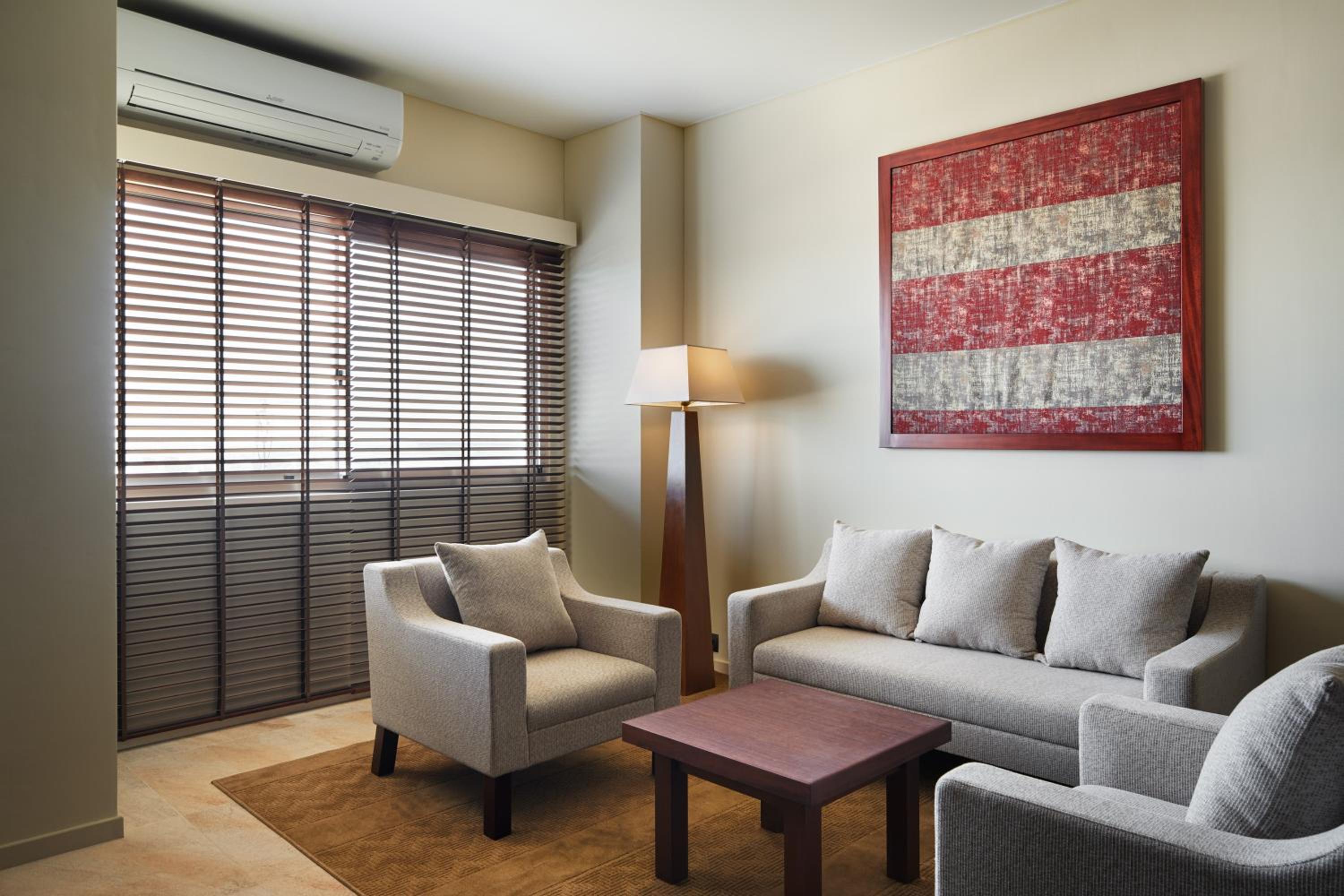 Executive Suite photo 3