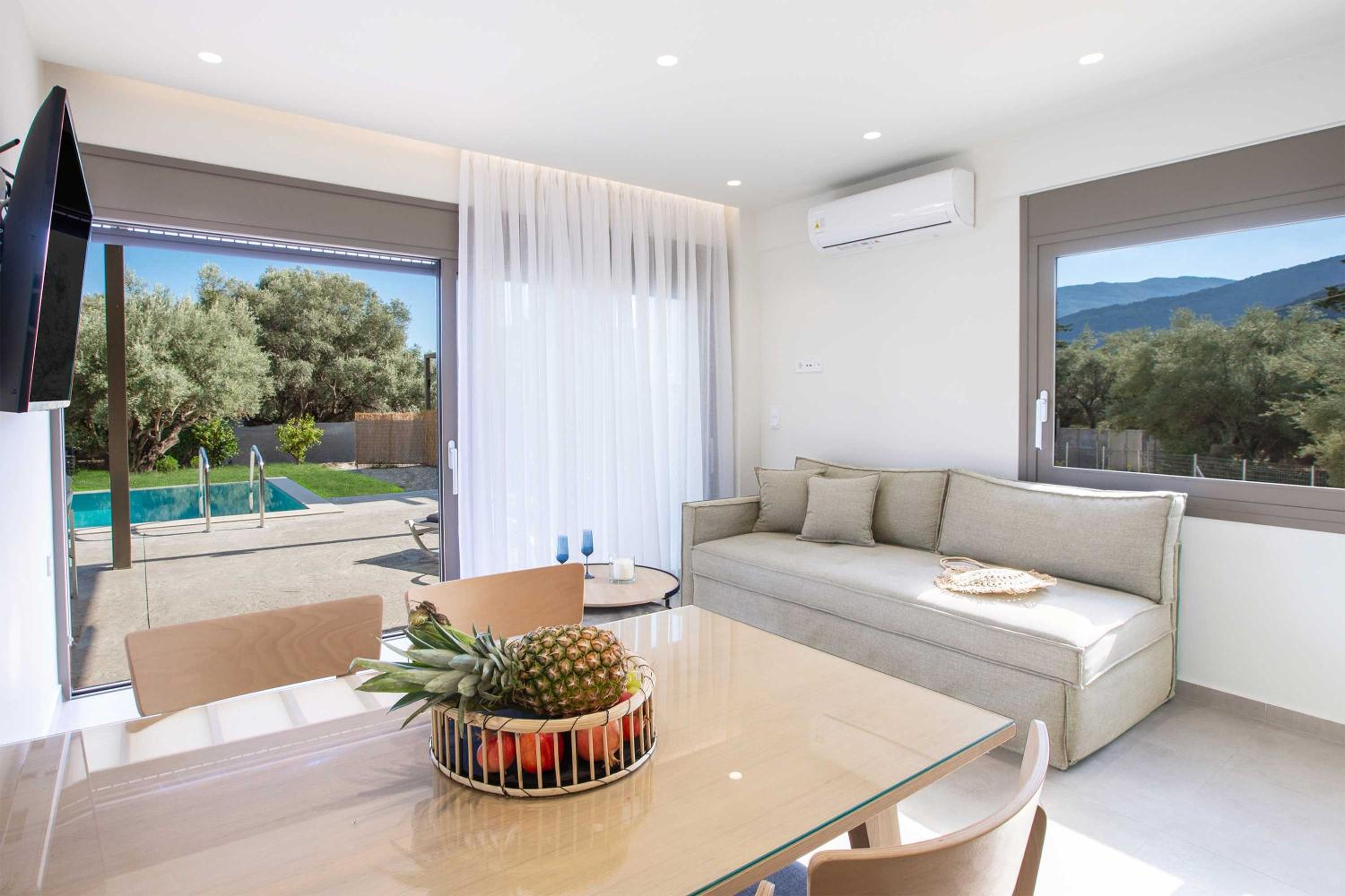 Villa photo 1