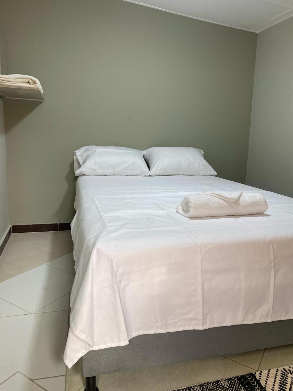 Double Room with Private External Bathroom photo 3