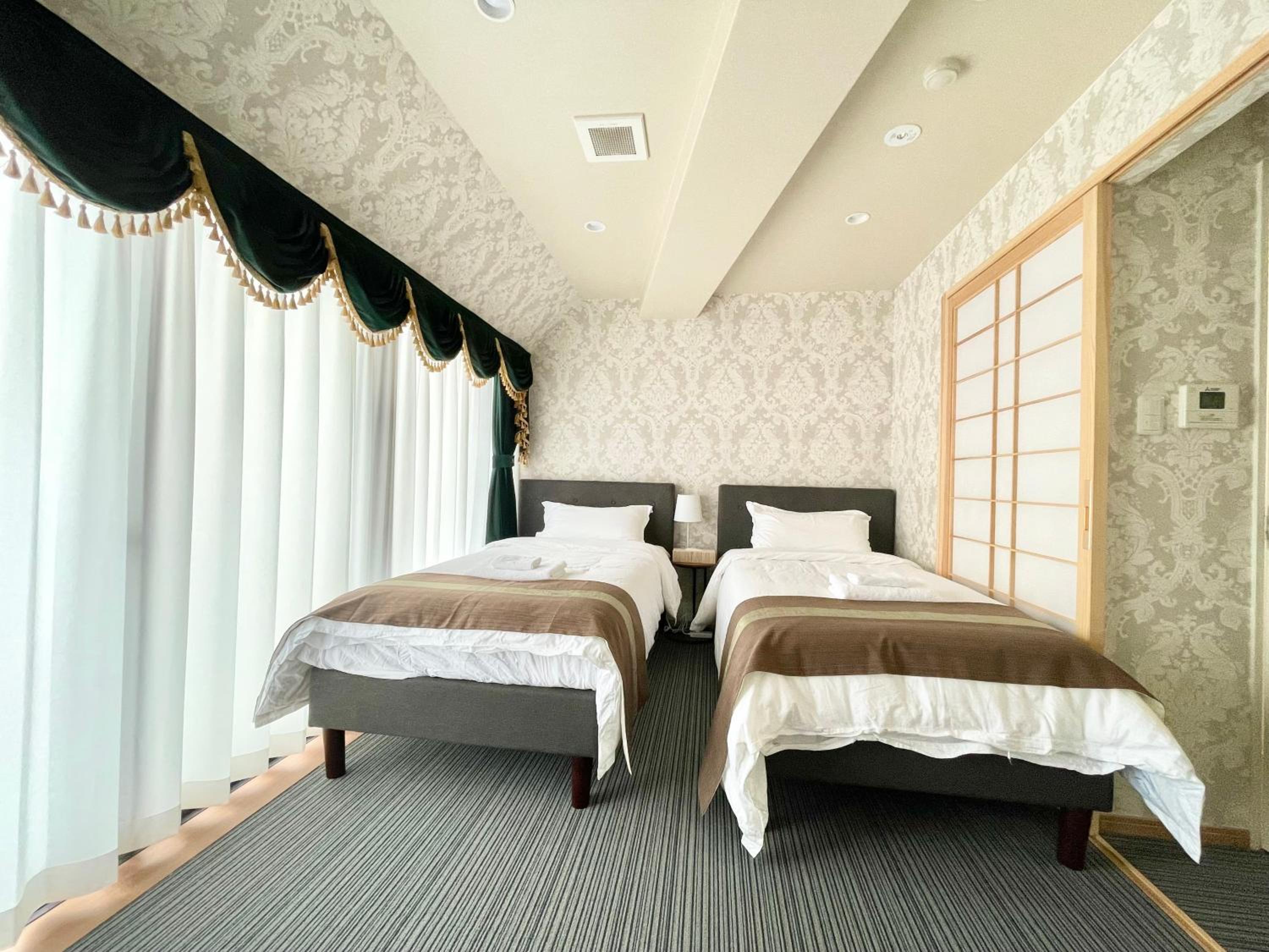 Quadruple Room photo 2