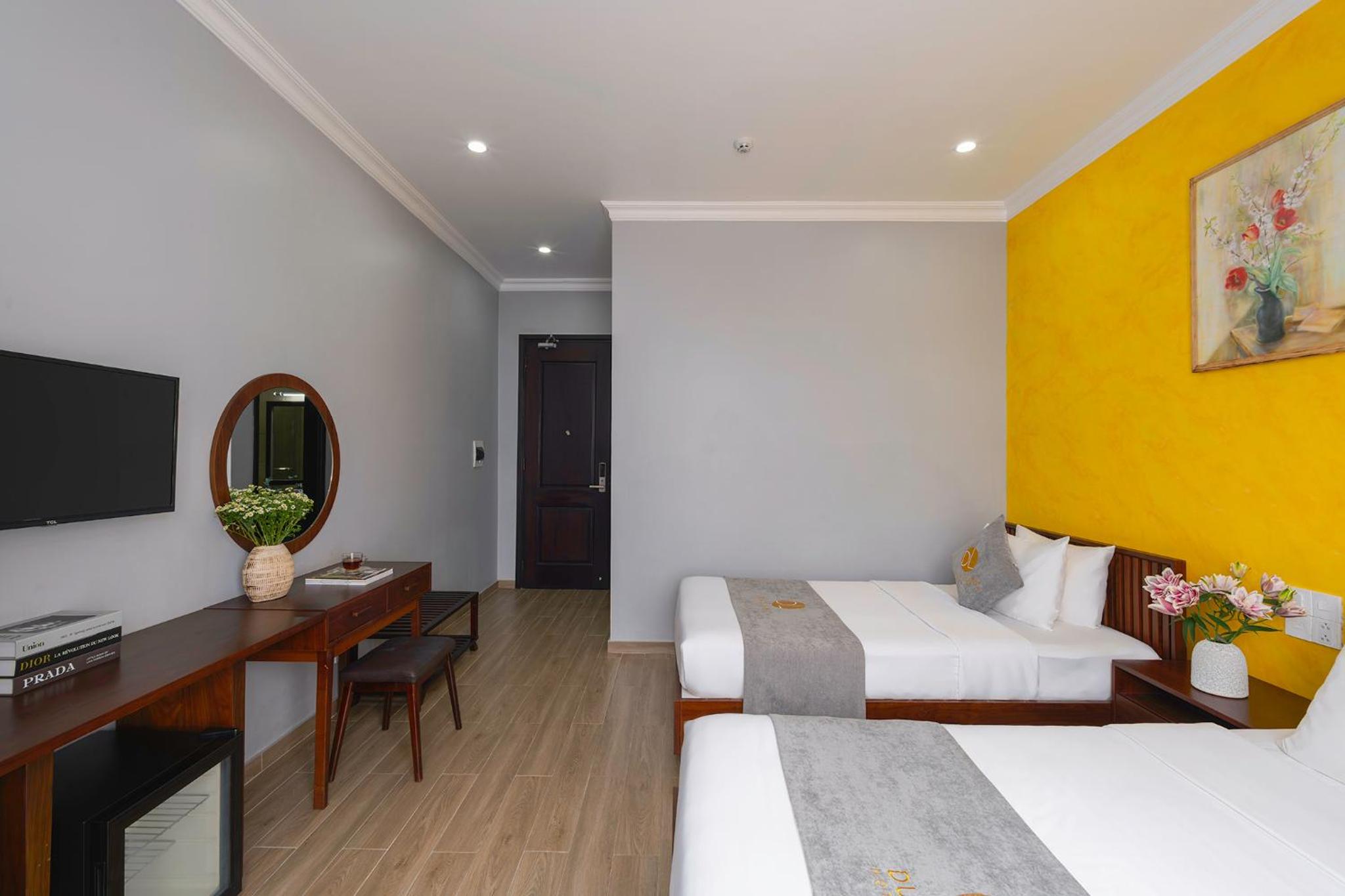 Triple Room with Balcony - Photo 6