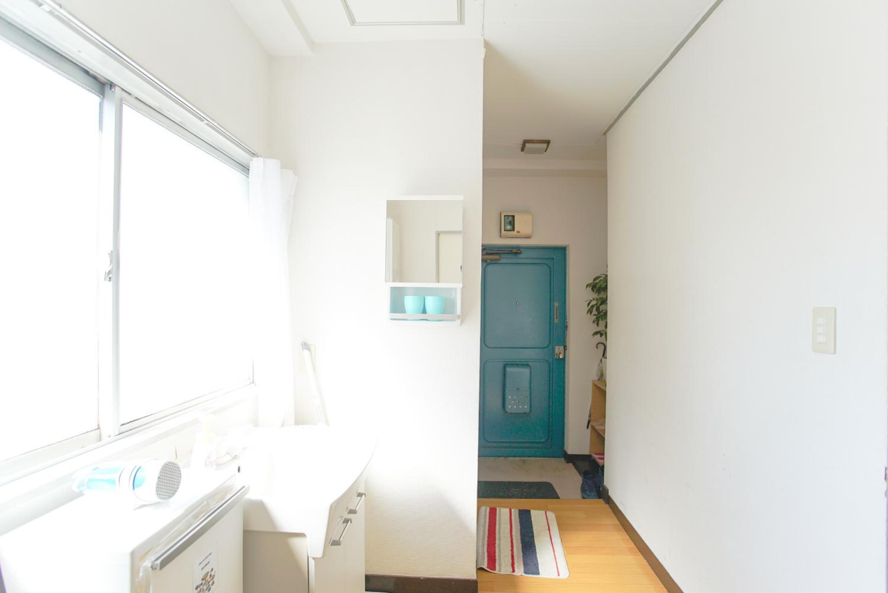 Two-Bedroom Apartment with Balcony photo 2