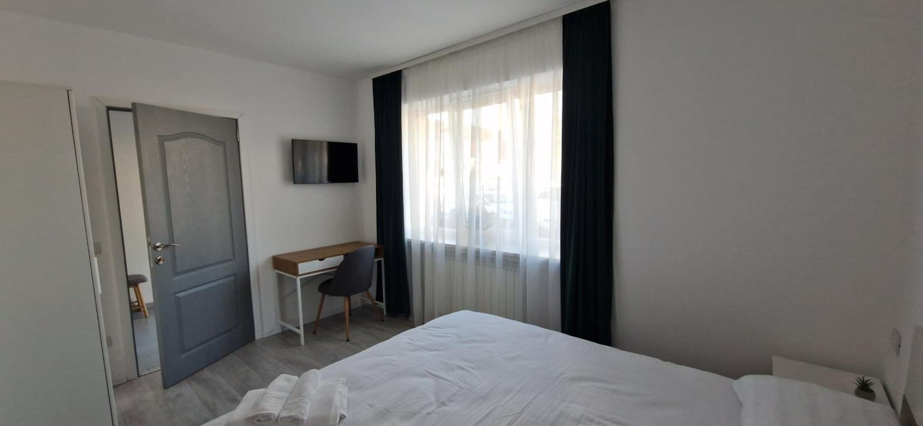Double Room with Private Bathroom photo 1