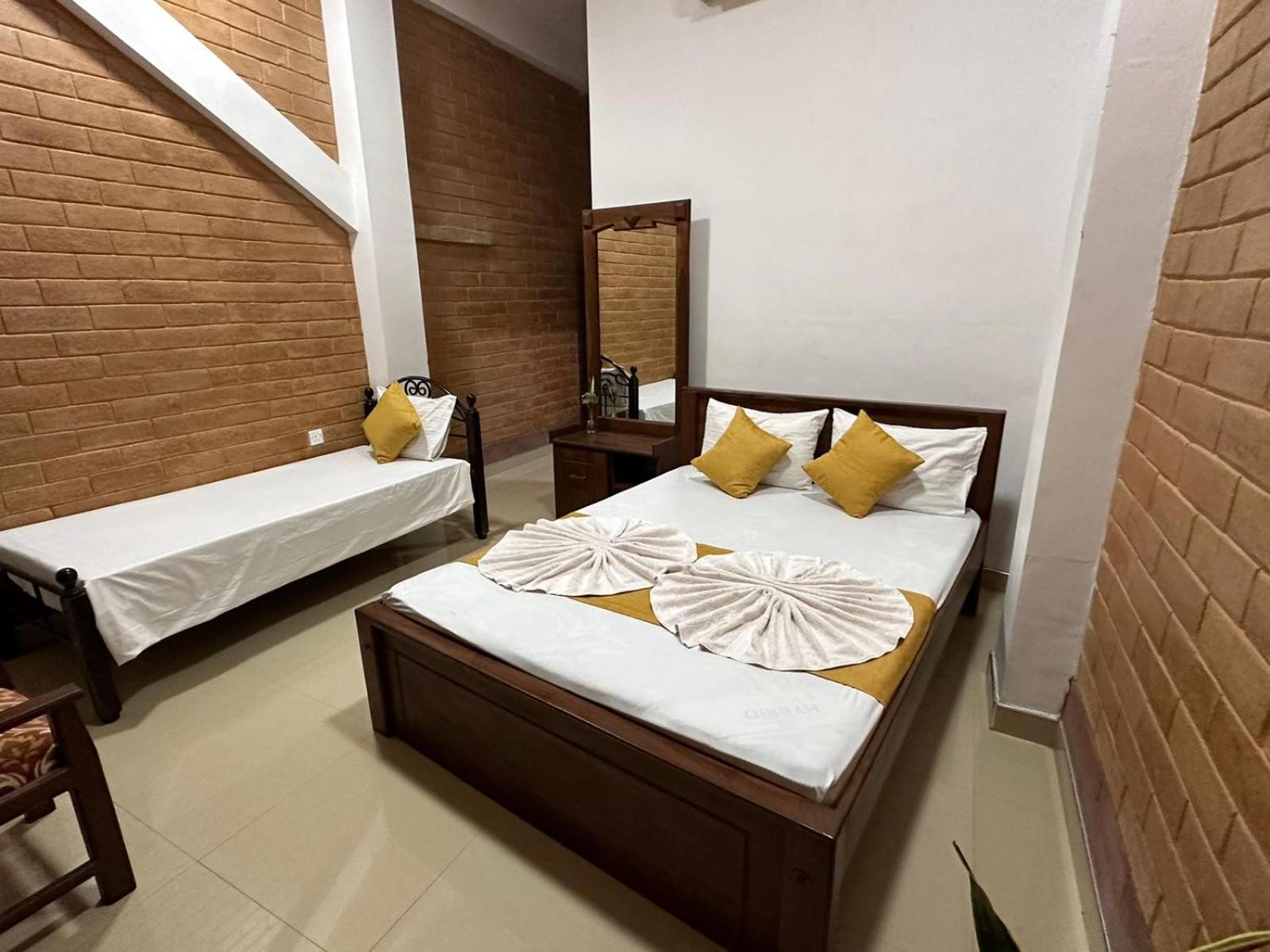 Deluxe Triple Room photo 1