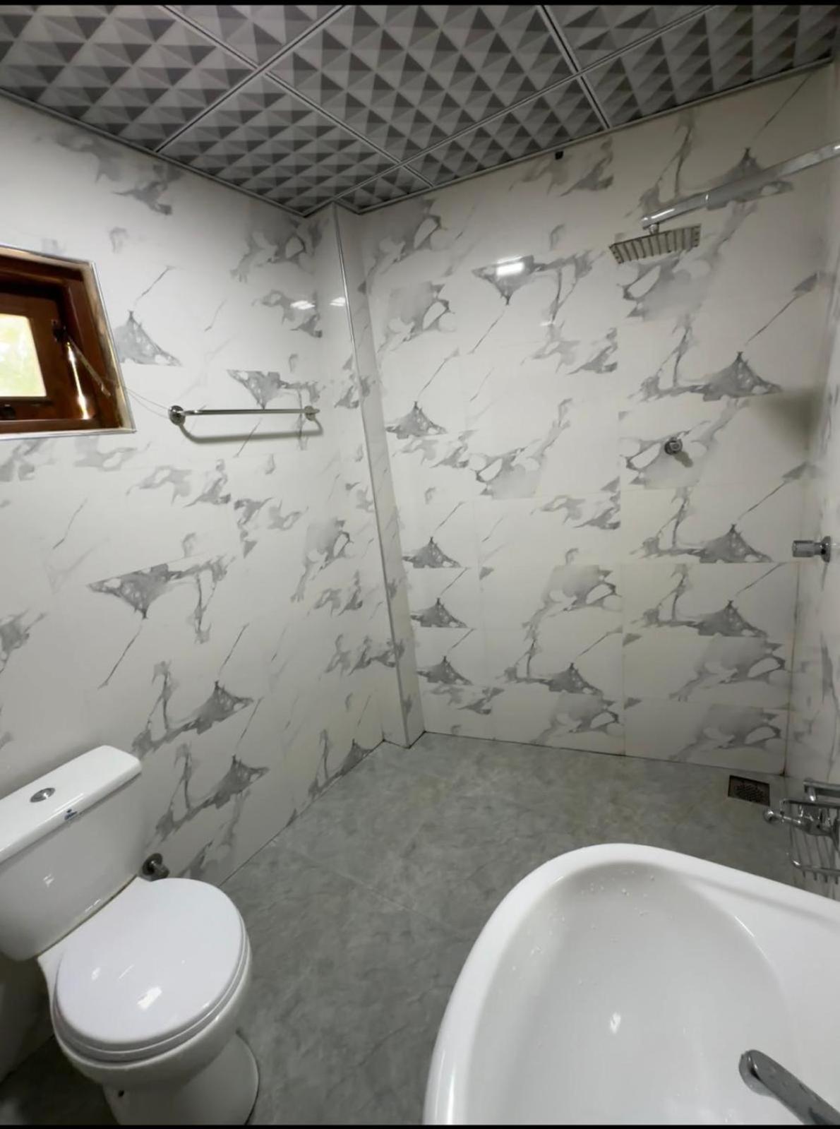 Deluxe Triple Room photo 2