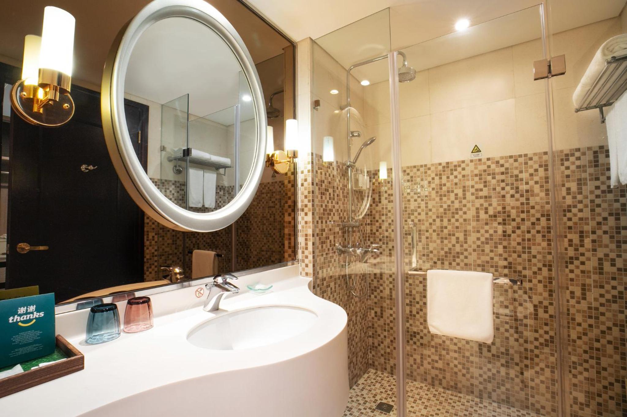 Premium Twin Room with Lounge Access