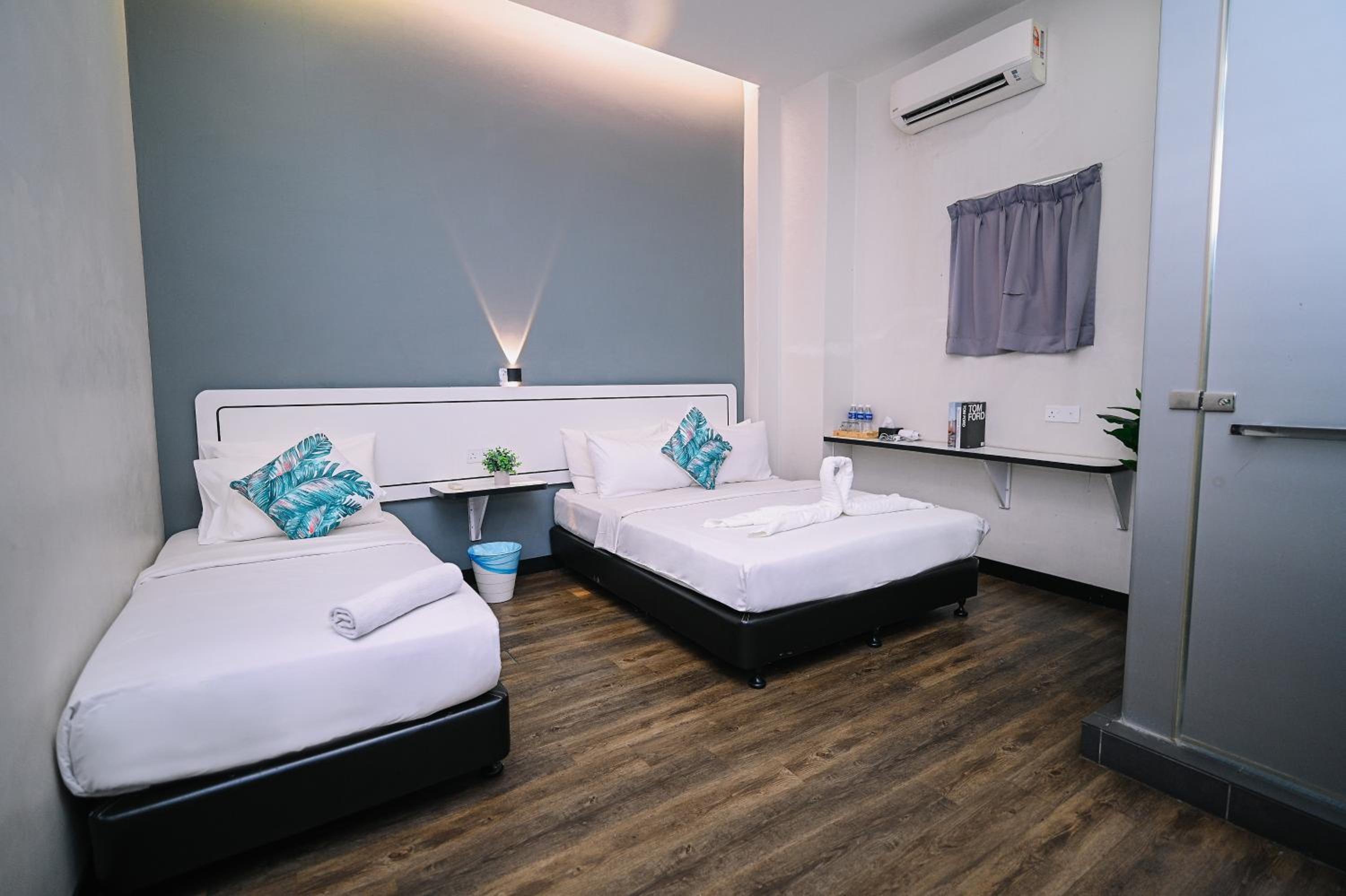 Deluxe Triple Room - Photo 1