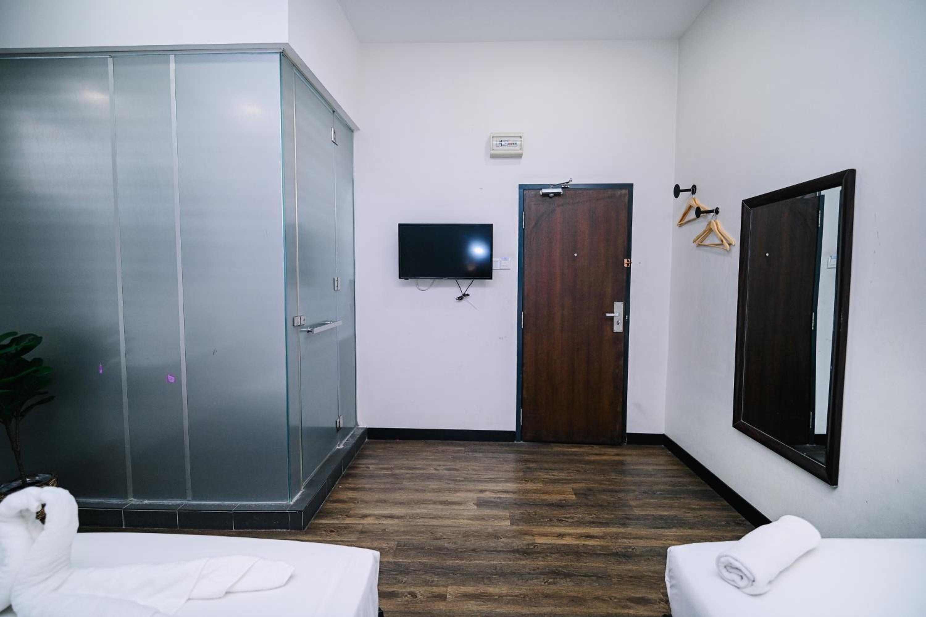Deluxe Triple Room - Photo 3