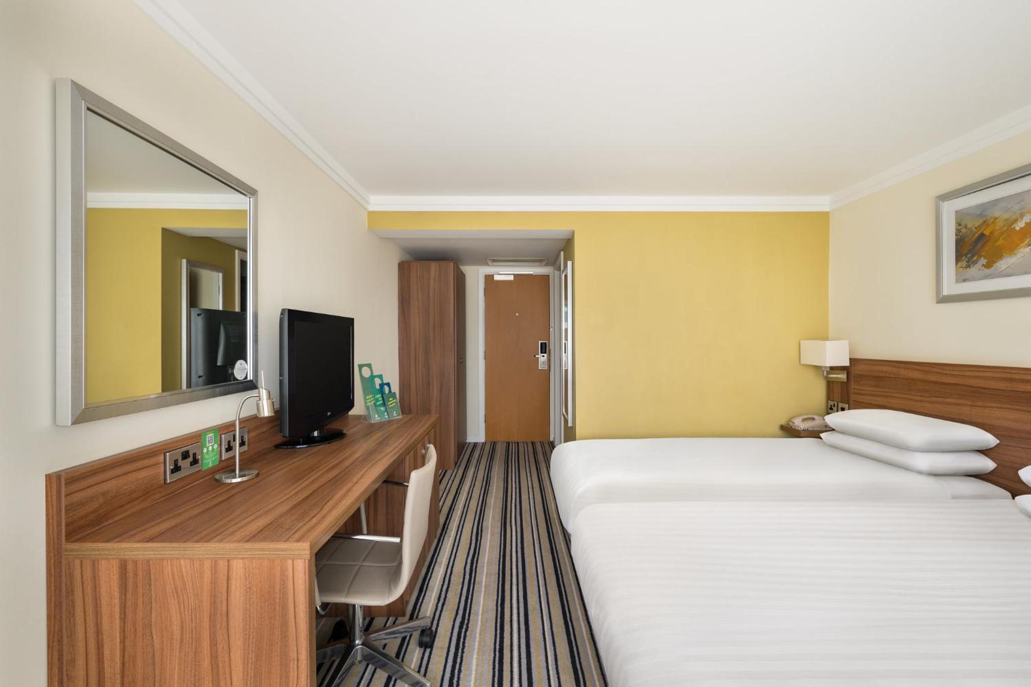 Standard Room with Two Single Beds photo 3