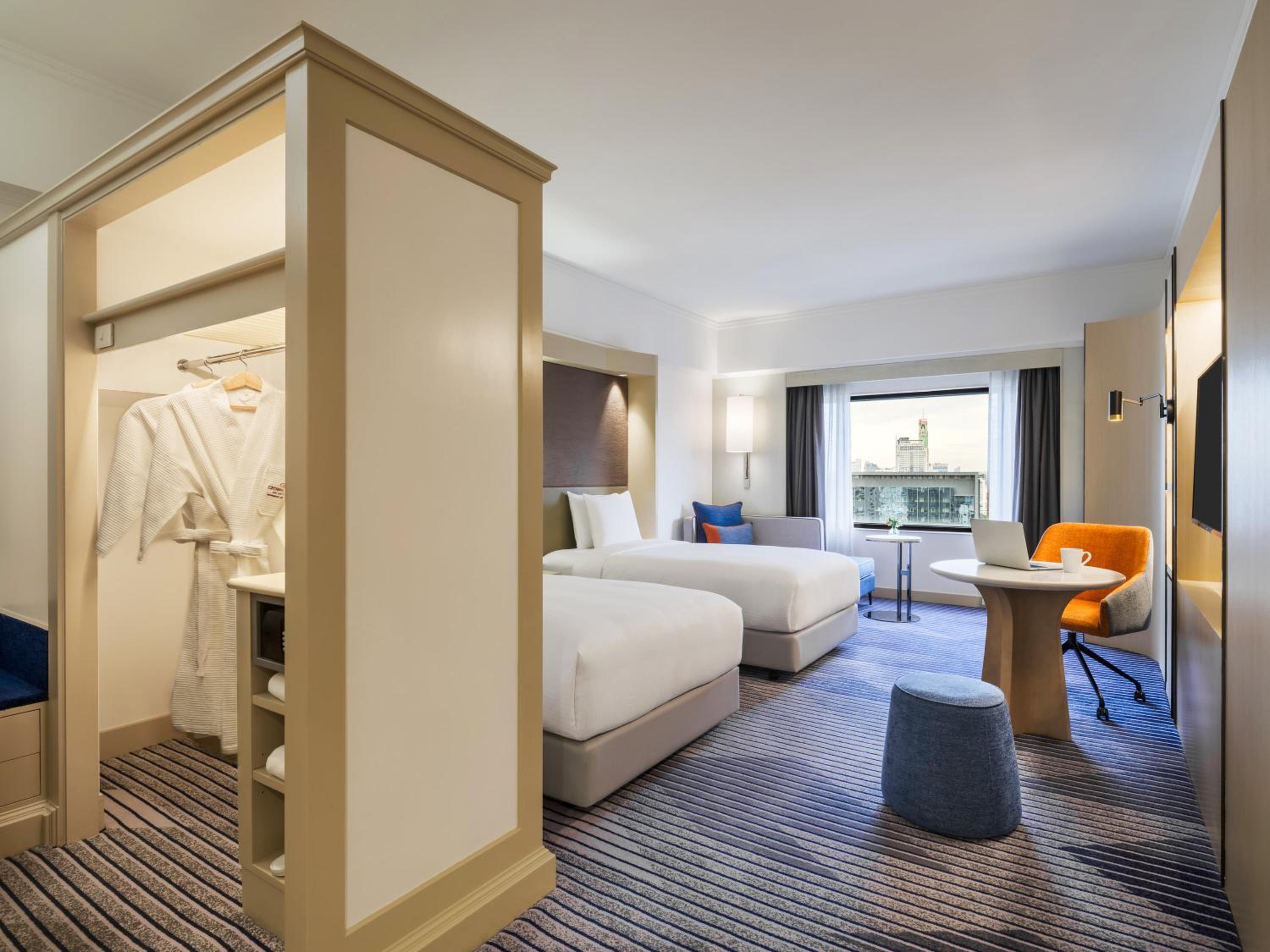 Premium Twin Room with Lounge Access photo 2