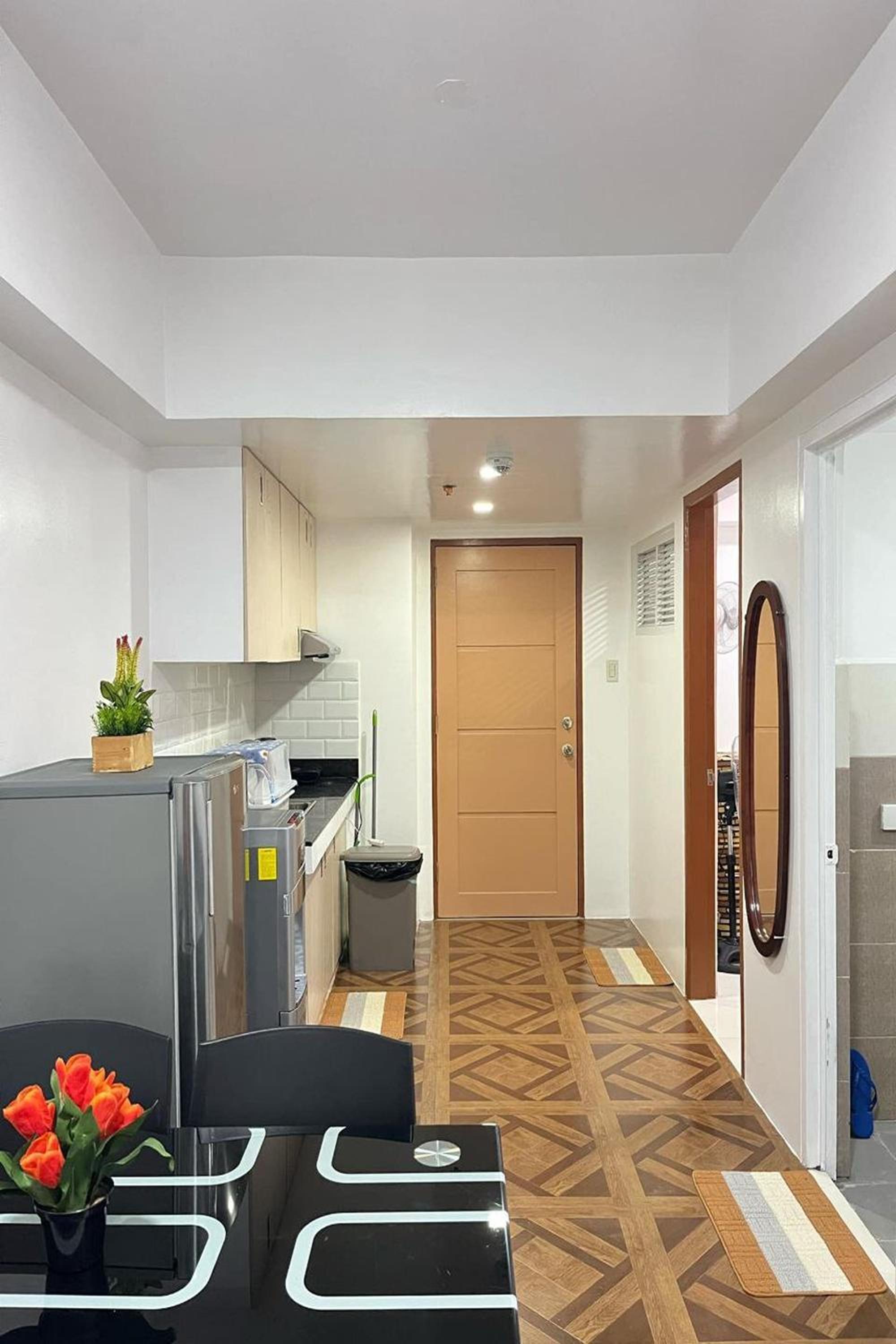 Two-Bedroom House - Photo 19