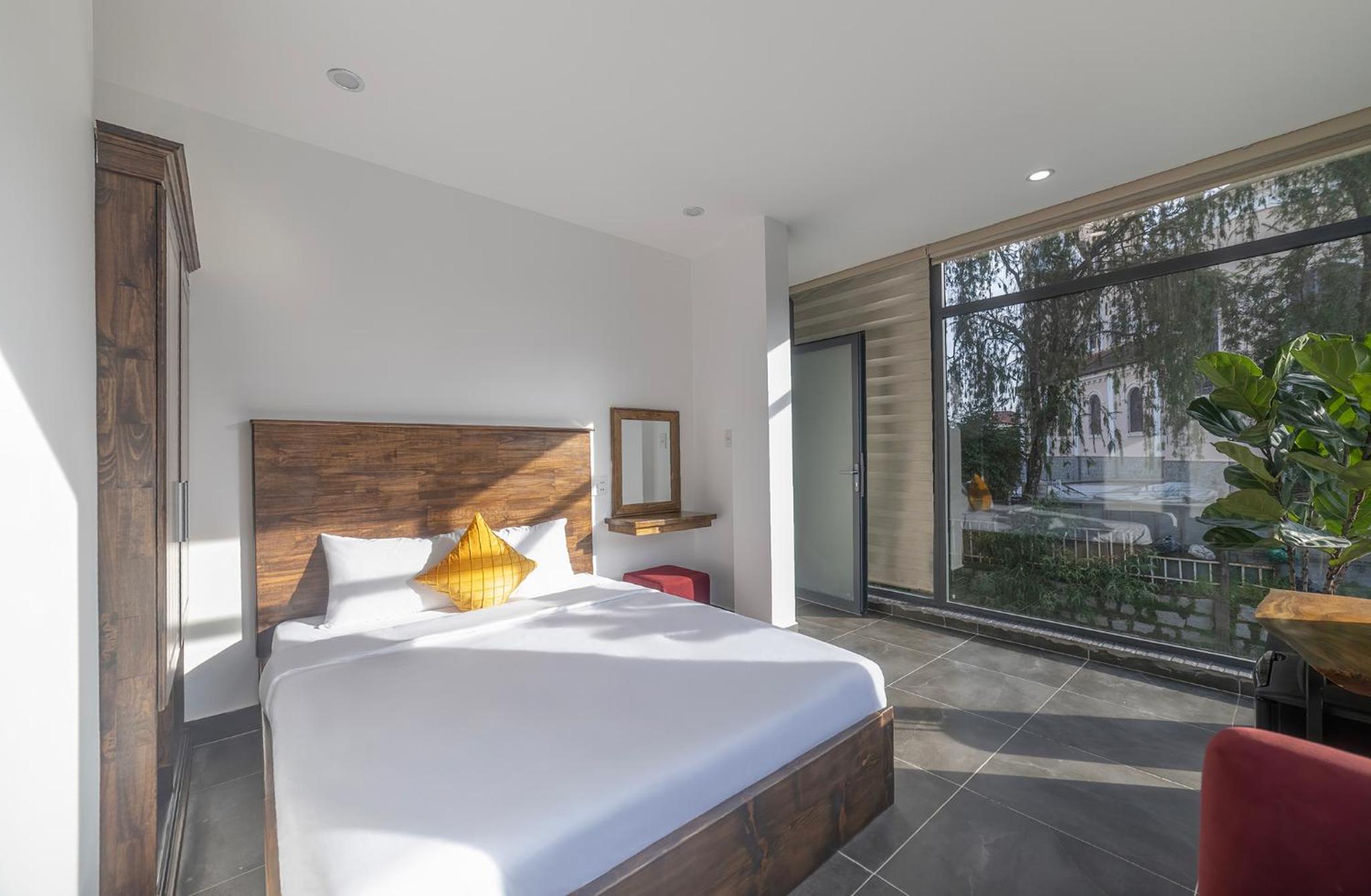 Two-Bedroom Deluxe Apartment