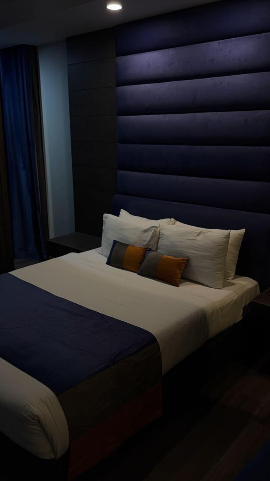 Executive Suite photo 2