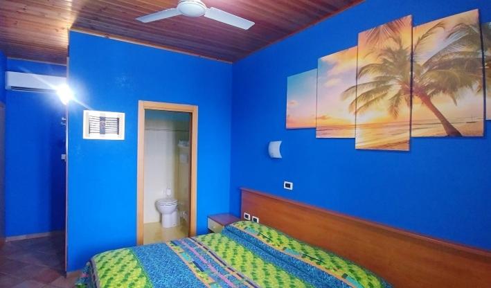Triple Room With Private Bathroom photo 1