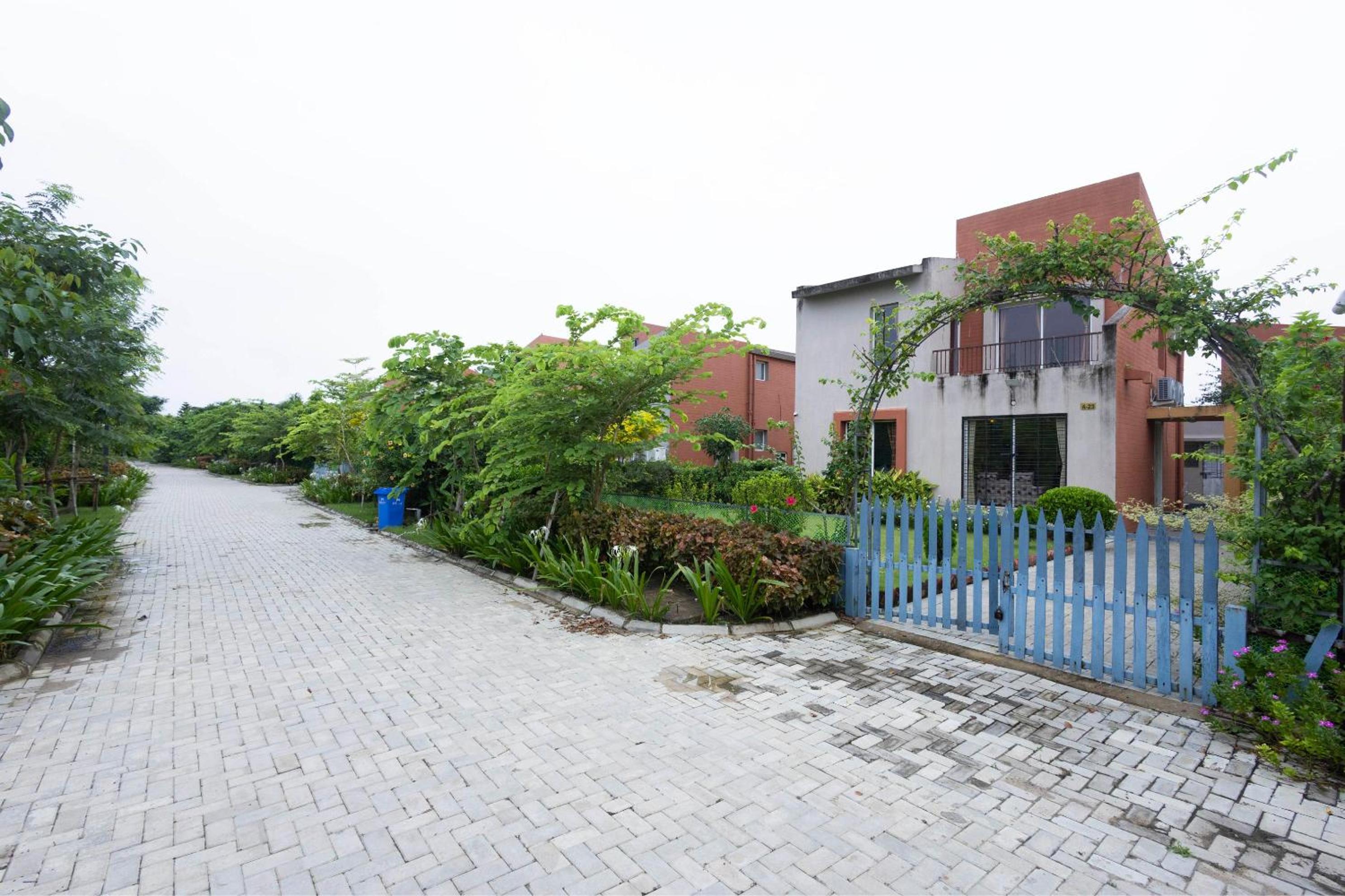 Villa photo 3