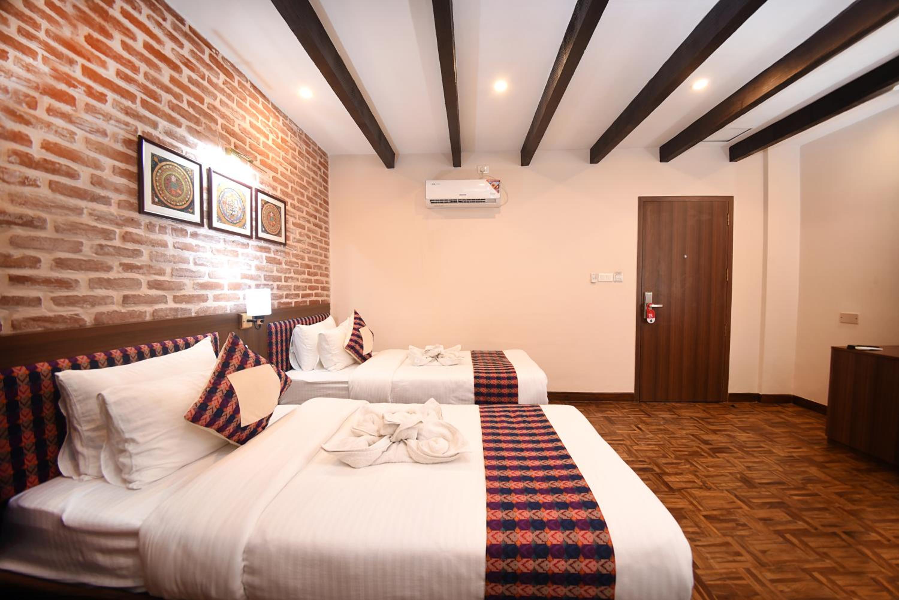 Family Suite - Photo 6