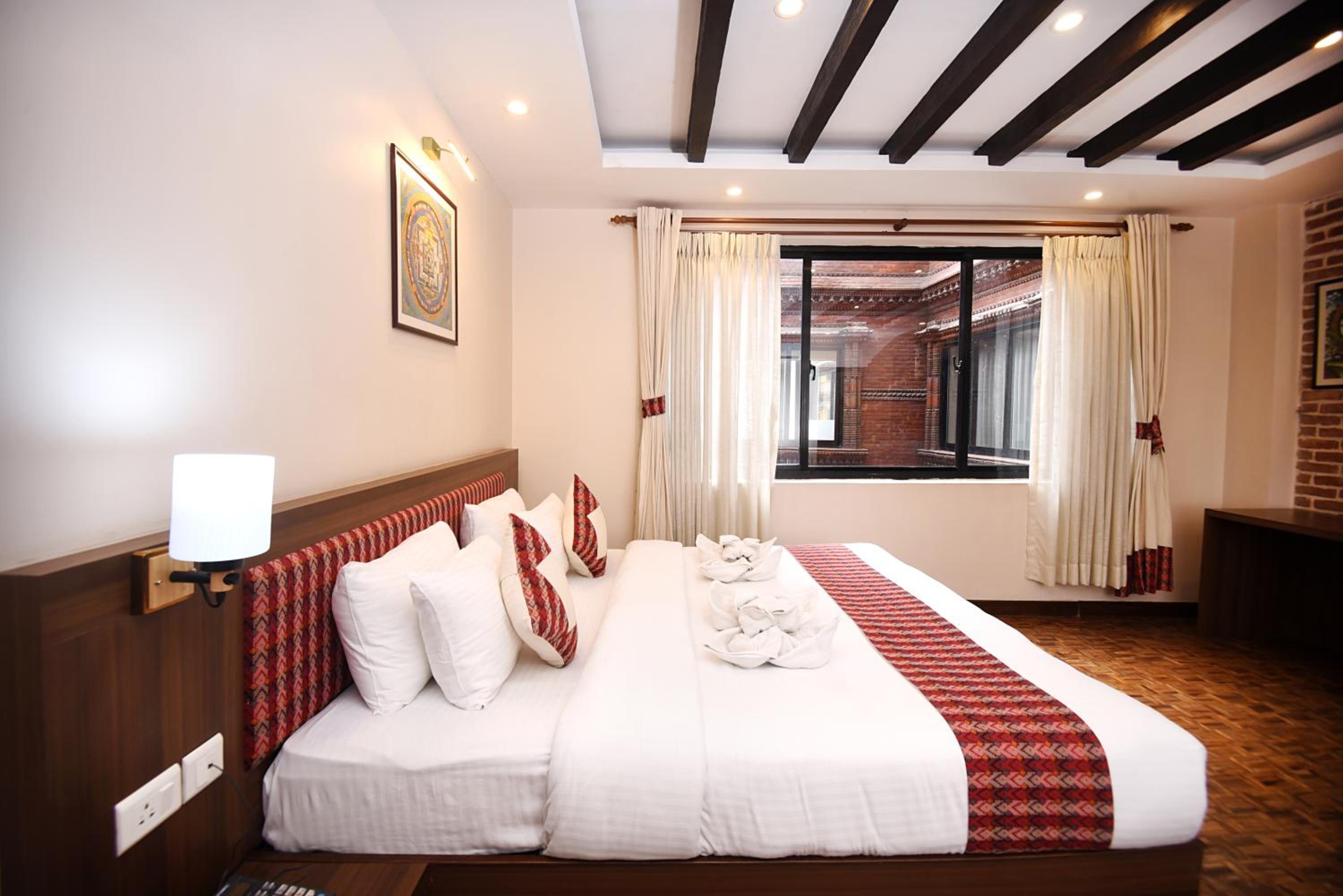 Deluxe Double Room - Photo 7