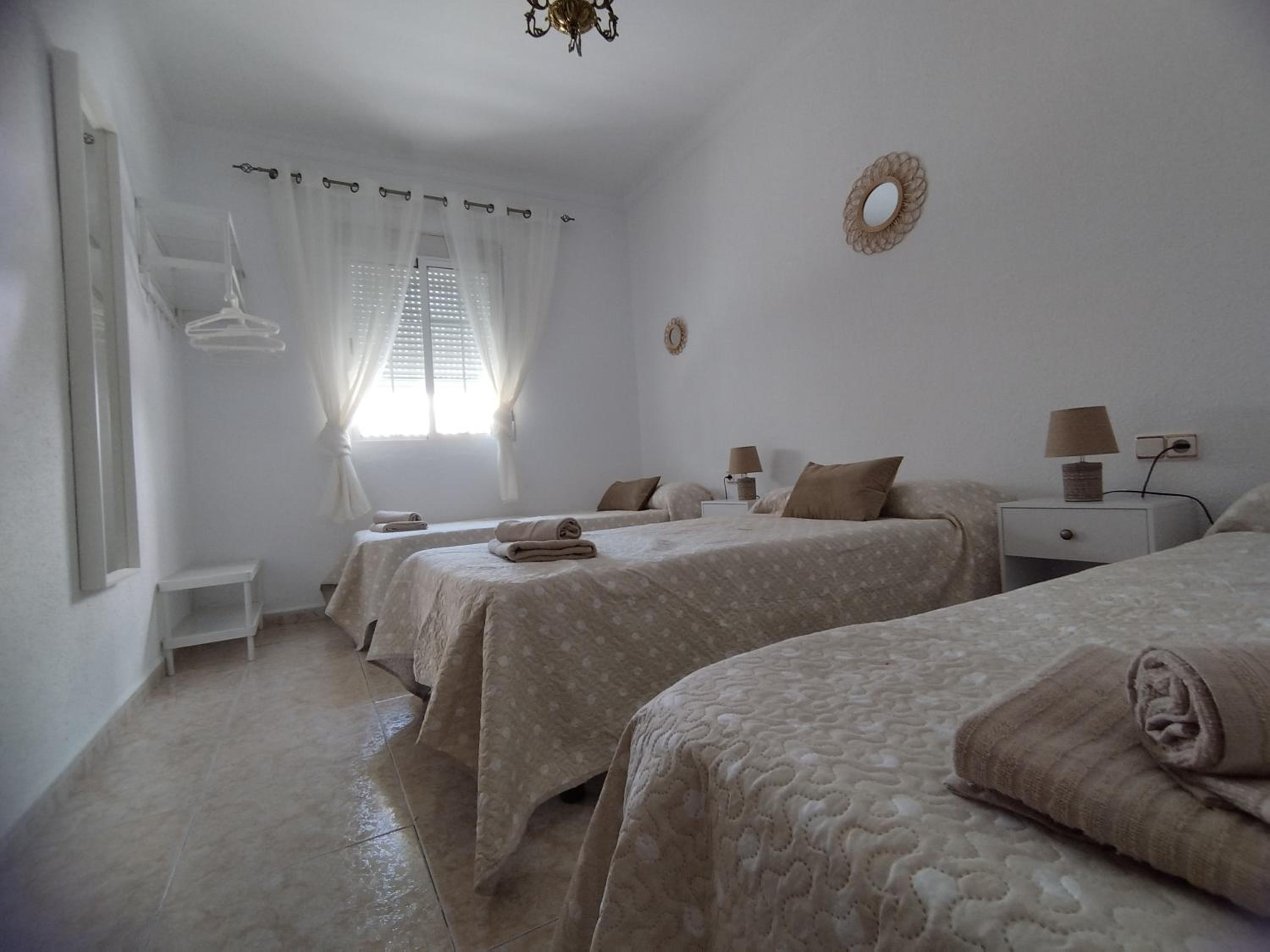 Casa de cuatro habitaciones