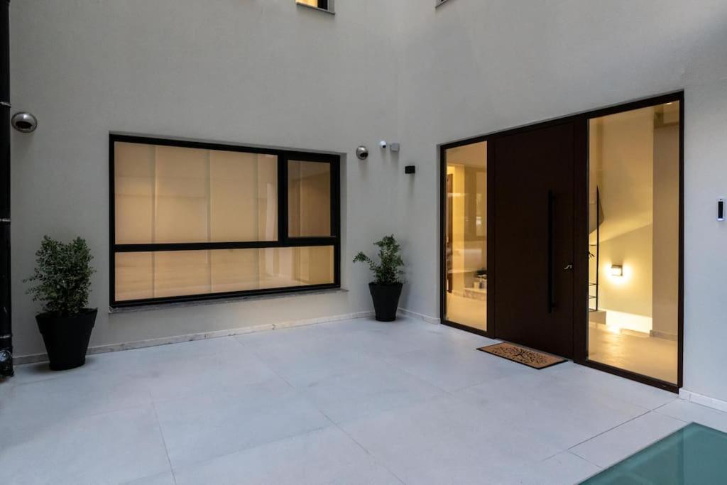 Apartment - Ground Floor photo 2