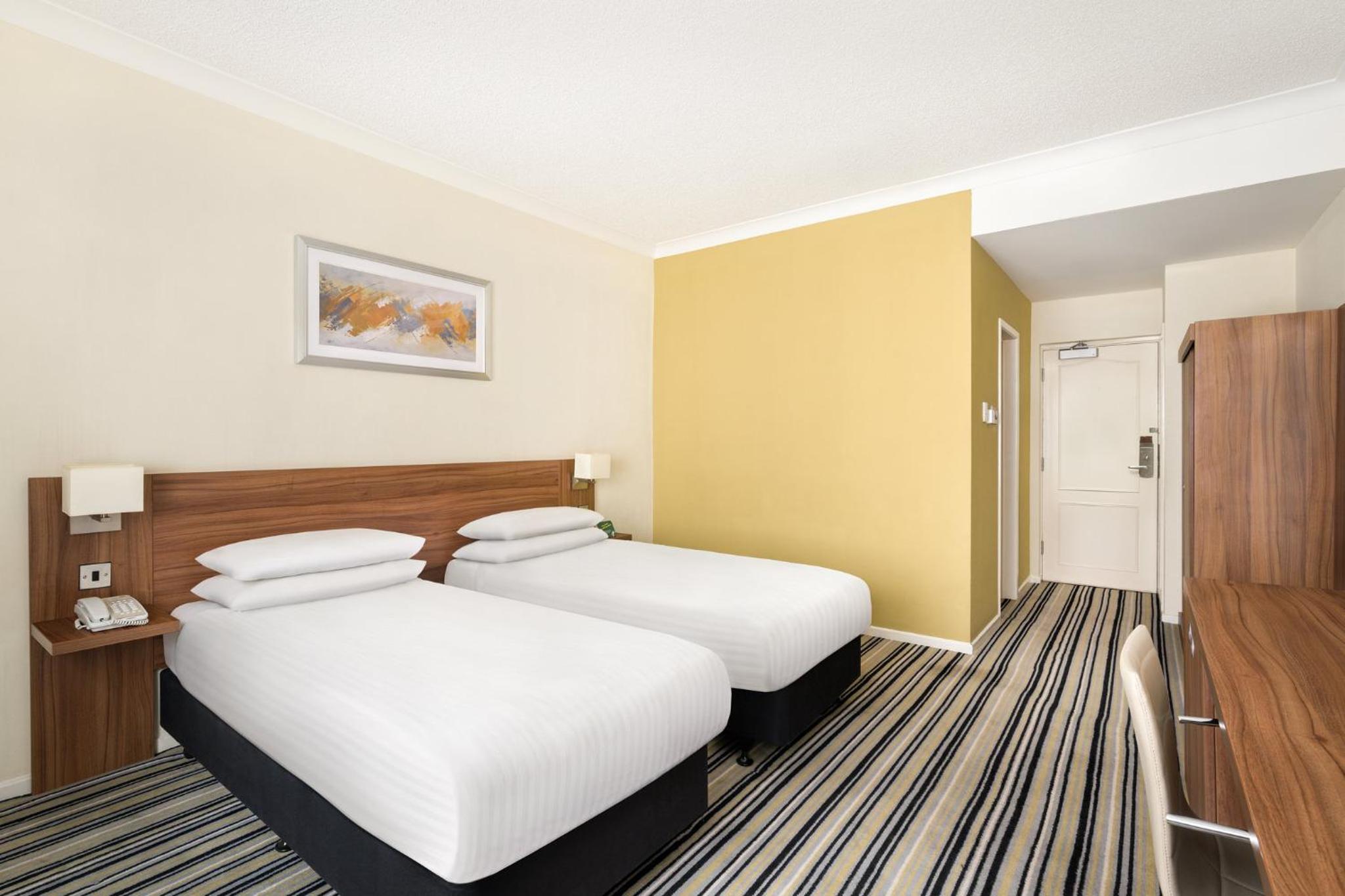 Standard Room - Photo 10