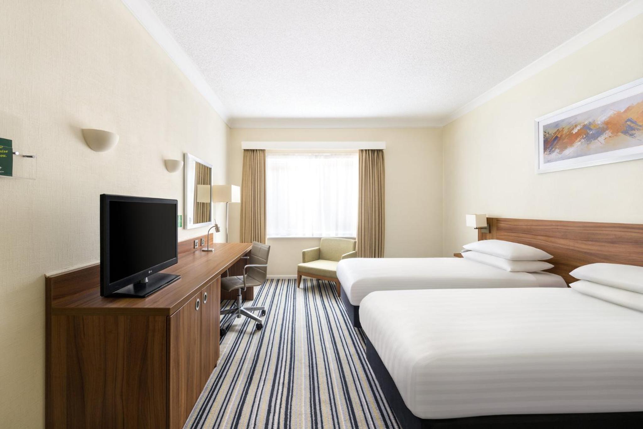 Standard Room - Photo 11
