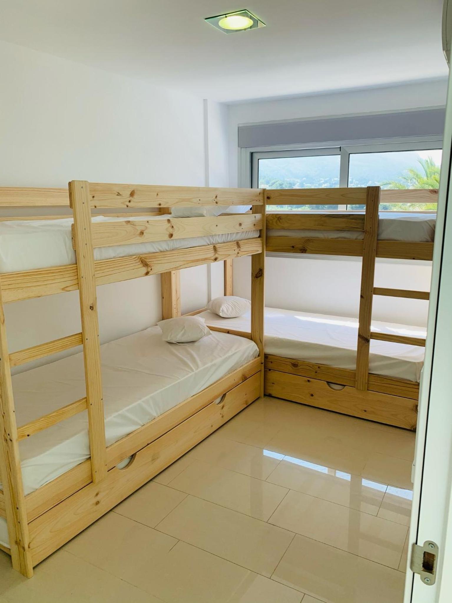 Casa de cuatro habitaciones