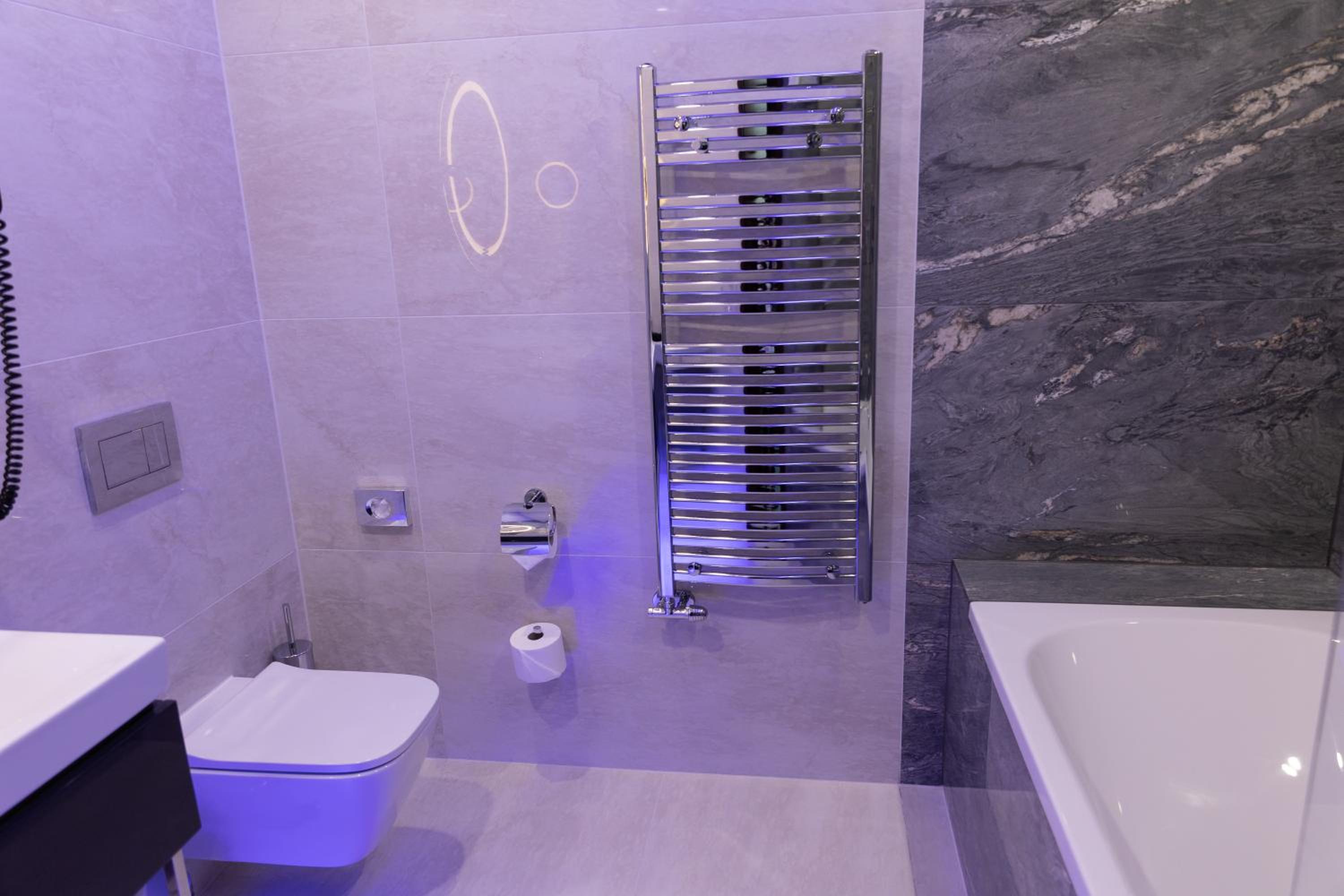 Junior Suite - Photo 7