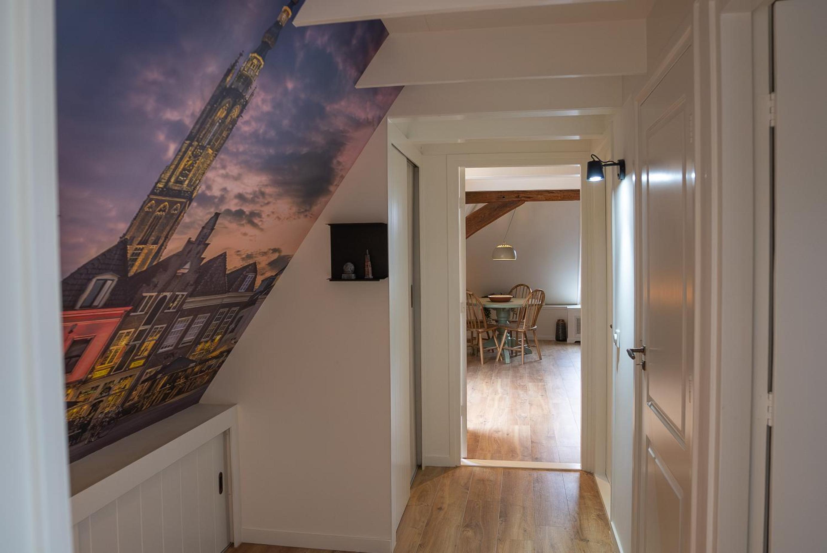 Apartment - Split Level photo 2