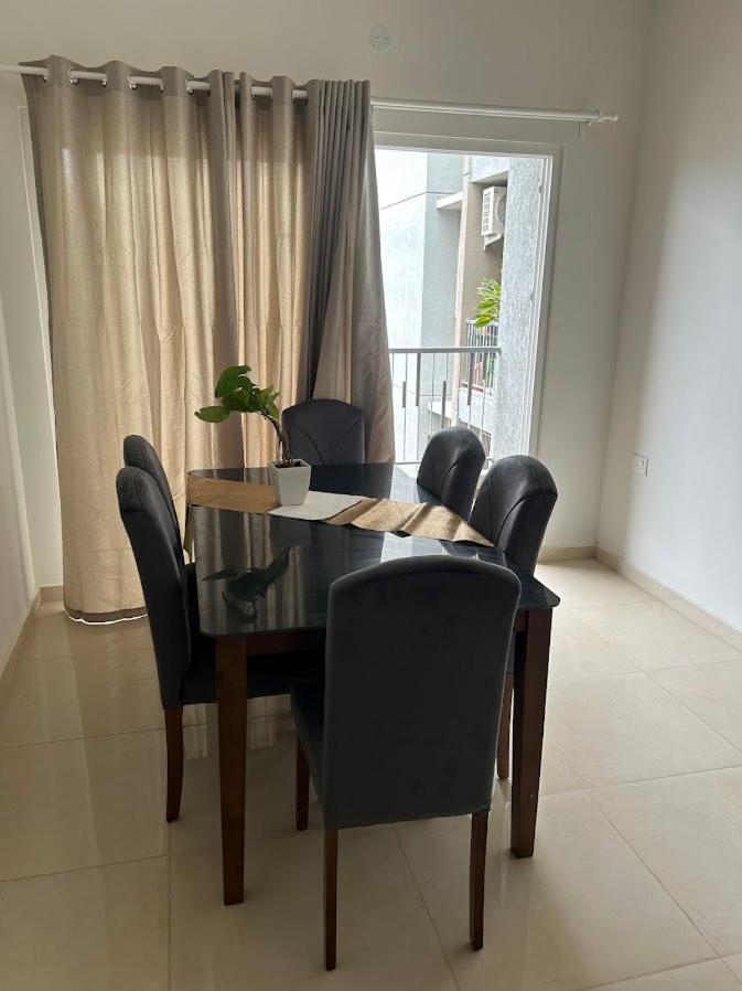 Two-Bedroom Apartment With Balcony photo 2