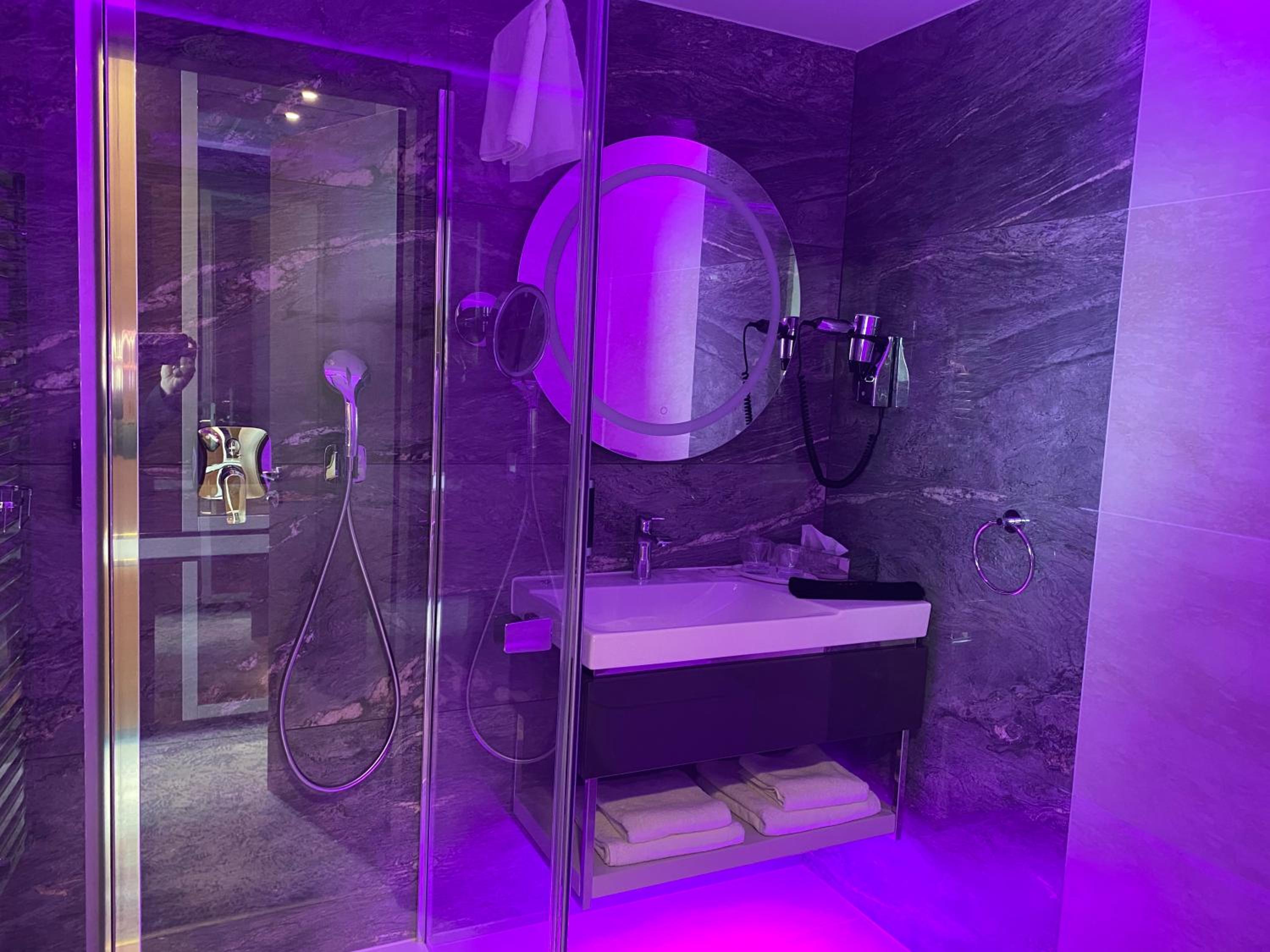 Standard Triple Room - Photo 3