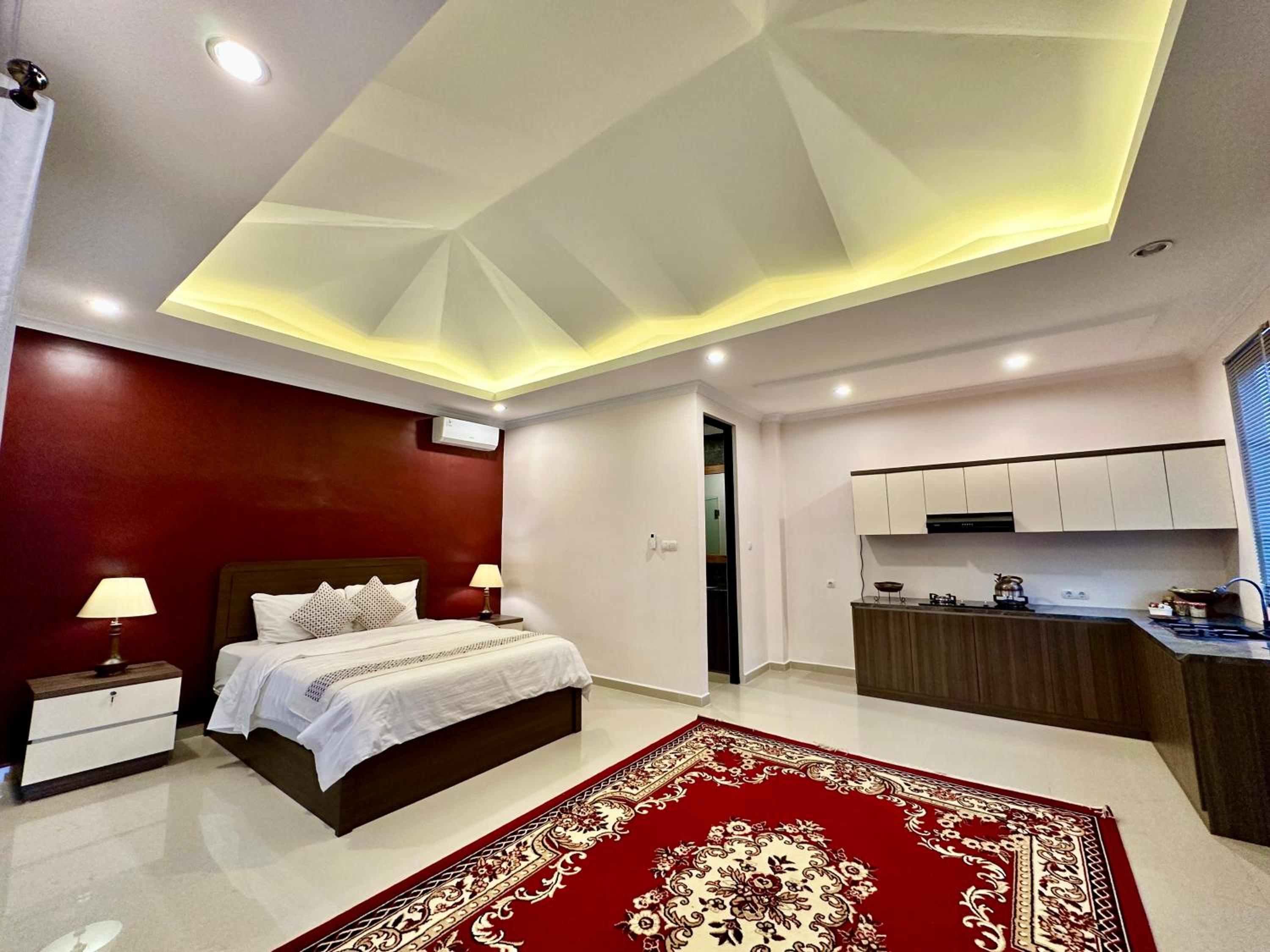 Deluxe Family Suite photo 1