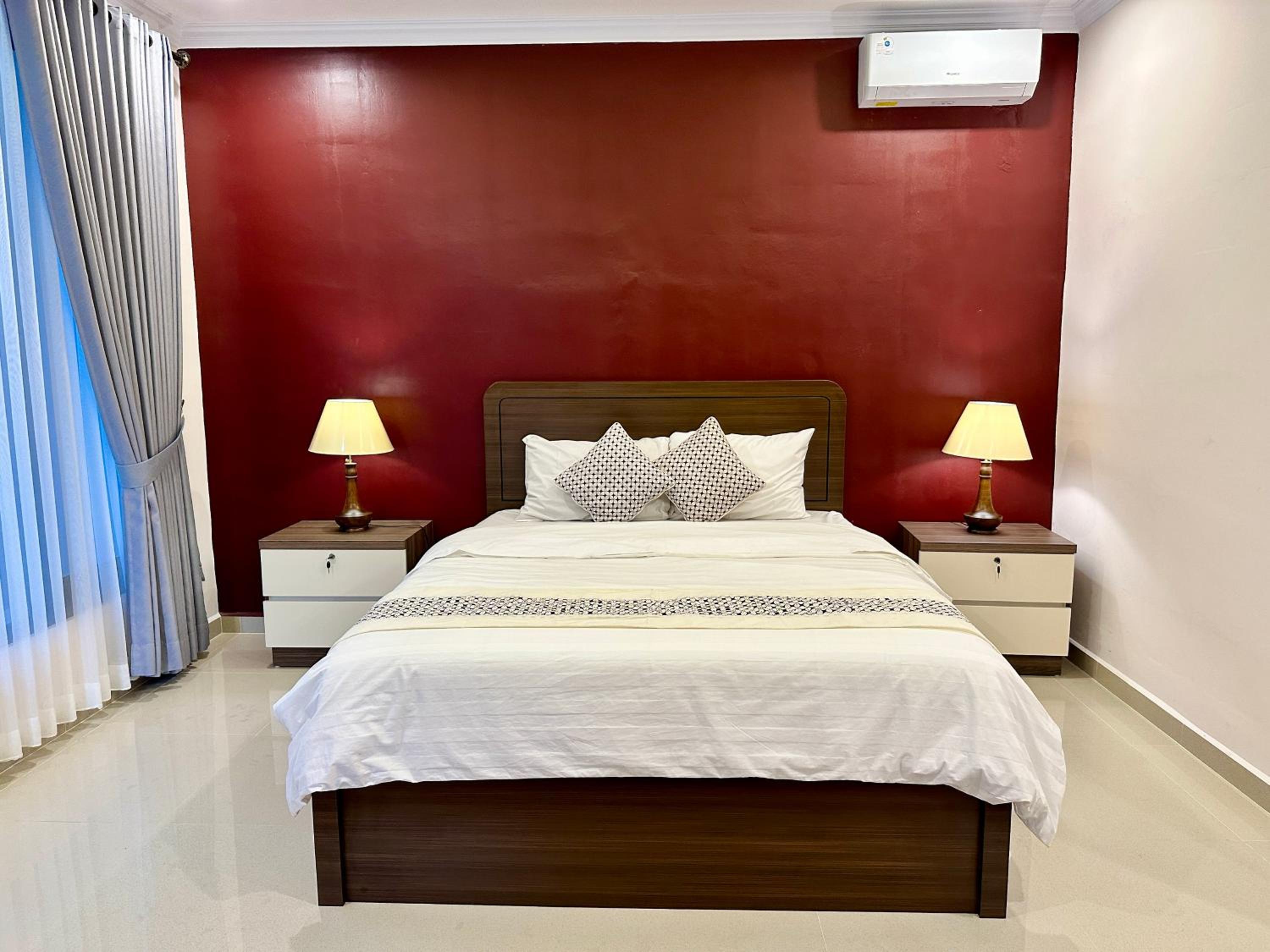 Deluxe Family Suite photo 2