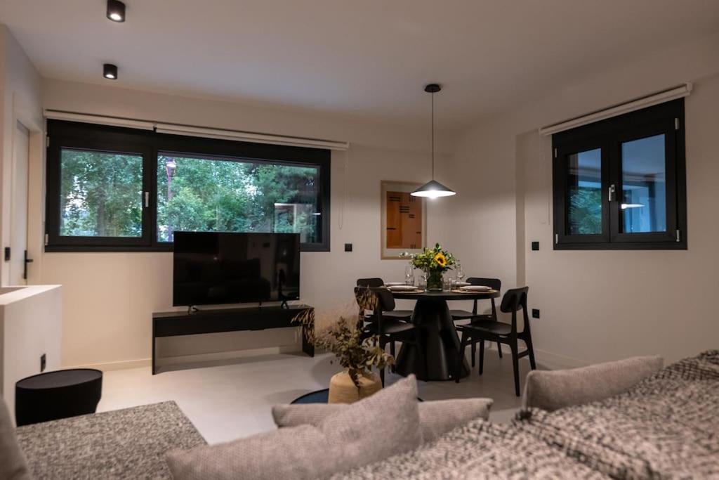 Apartment - Ground Floor photo 3