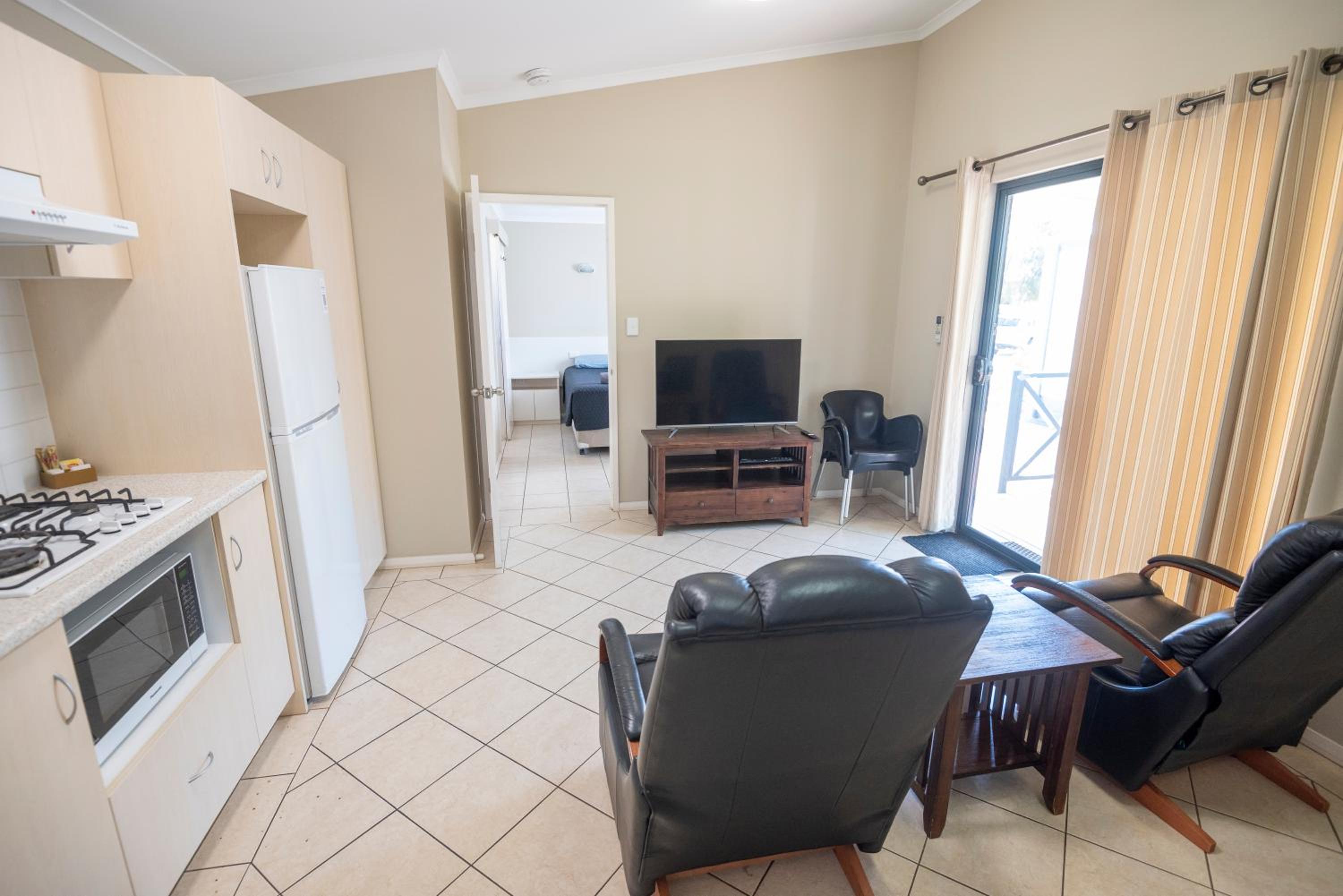 One-Bedroom Unit photo 1