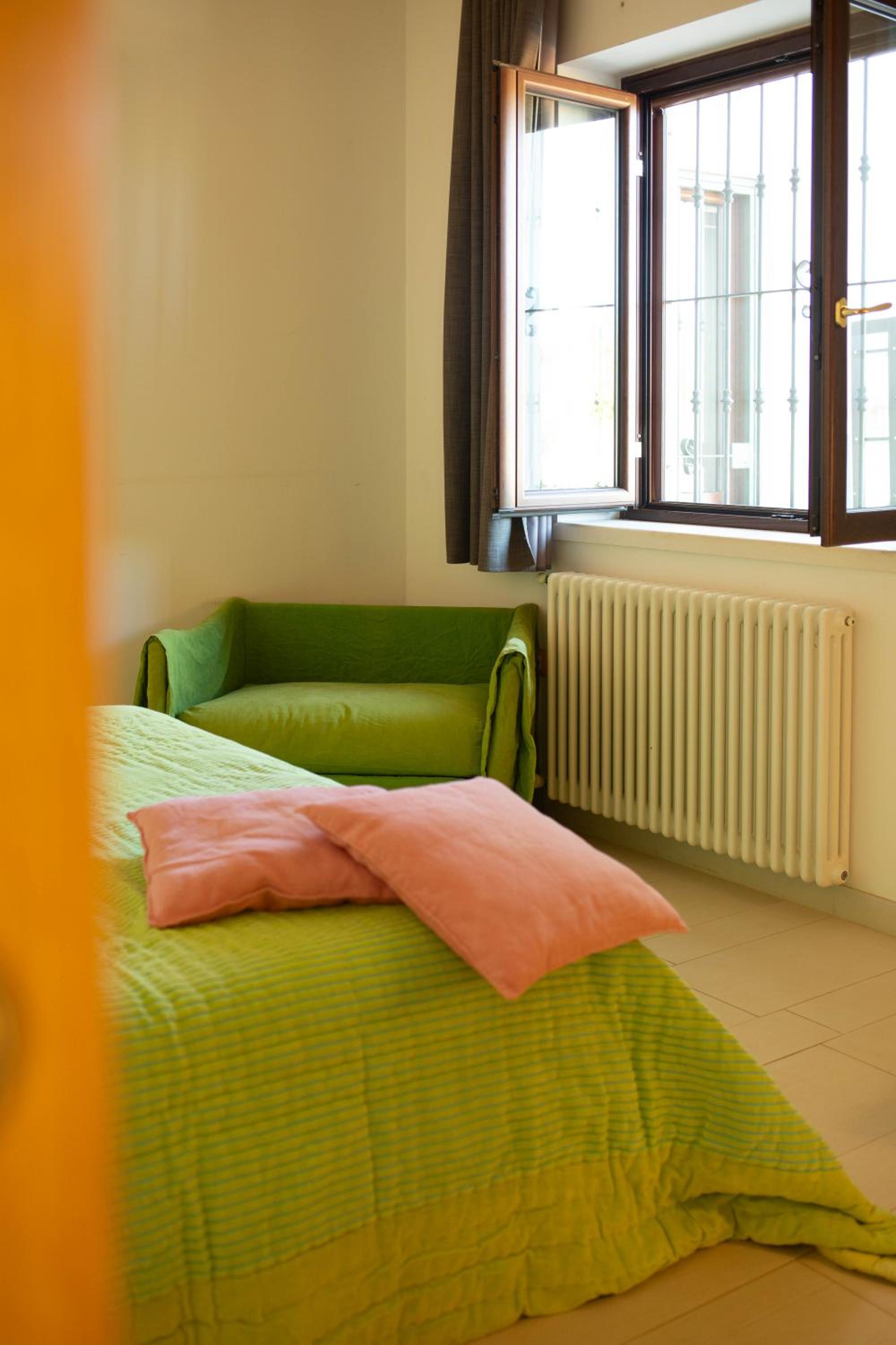 Two-Bedroom House photo 2