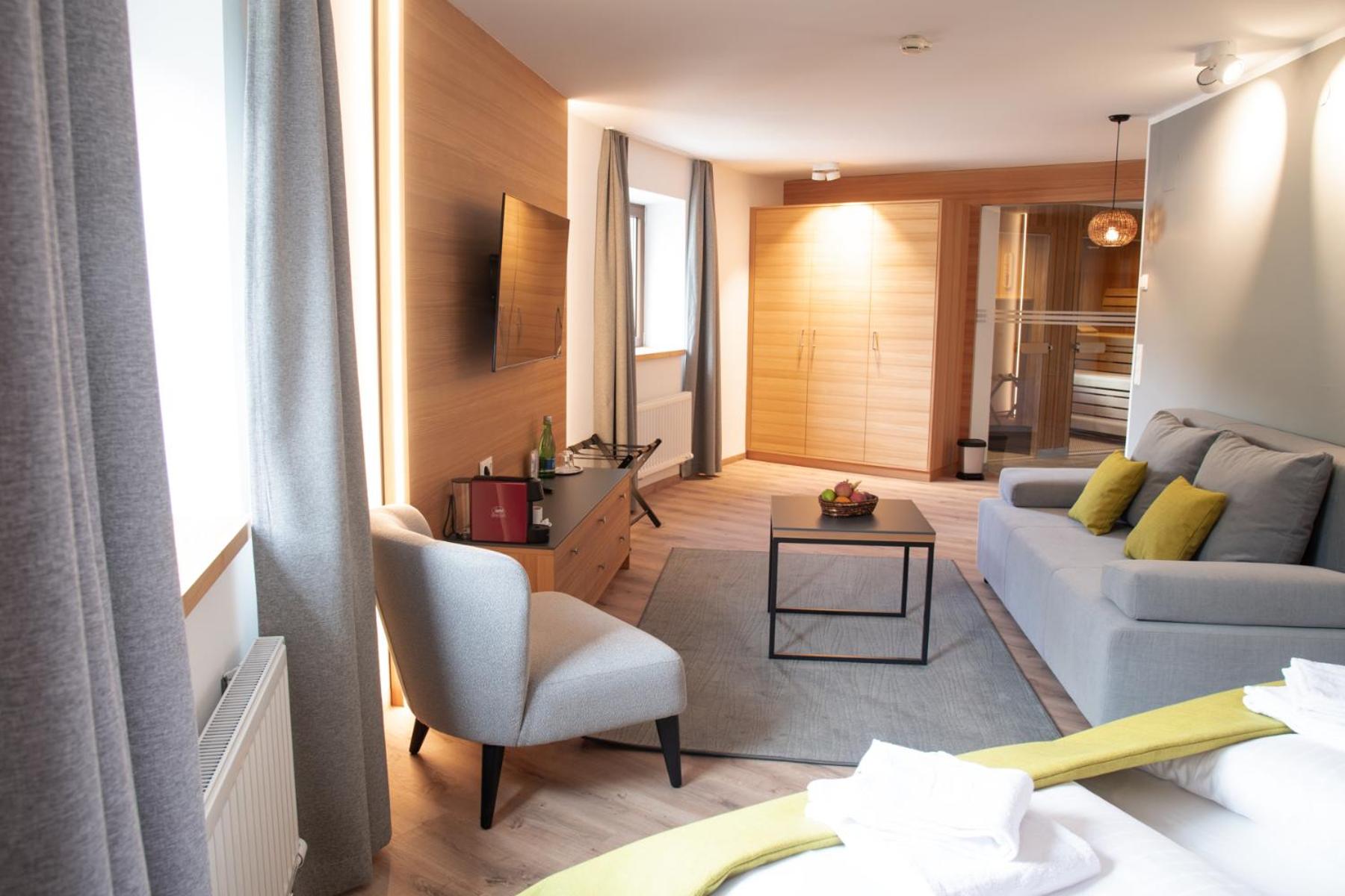 Suite with Sauna - Photo 1