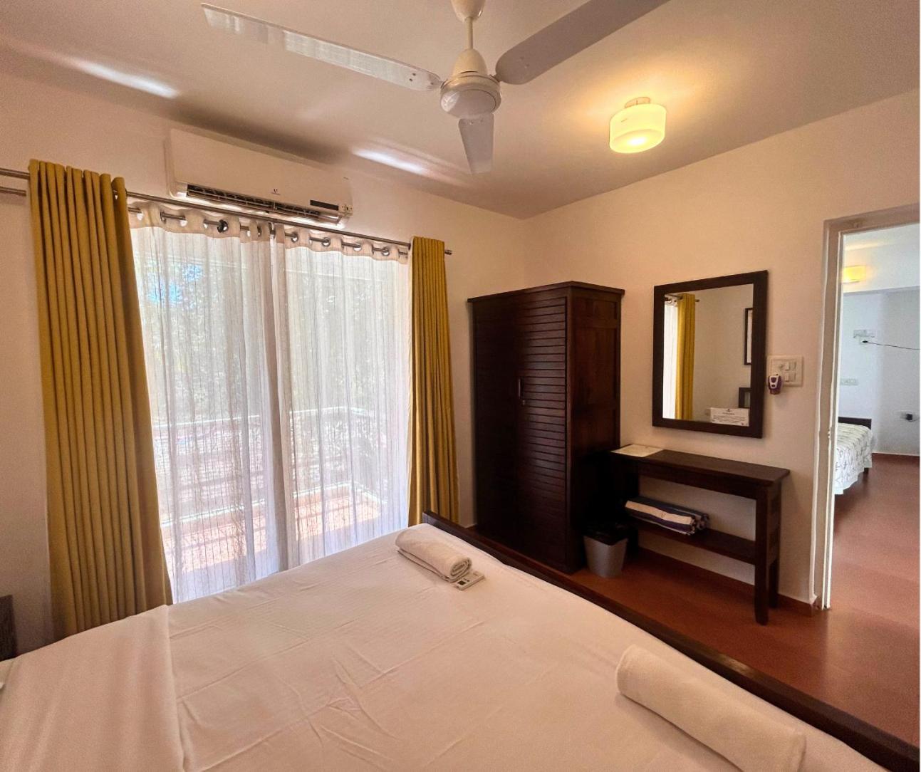 One-Bedroom Apartment - Photo 9