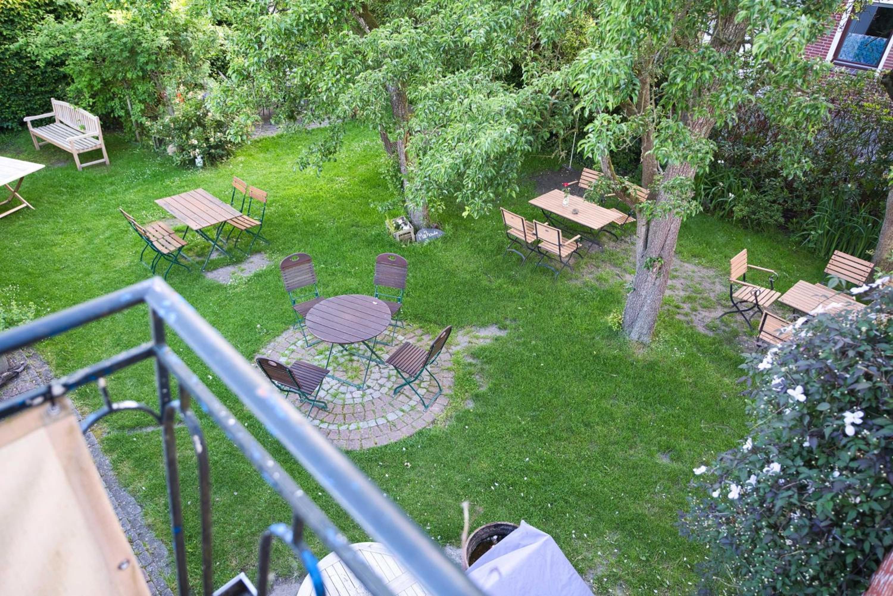 Apartment With Terrace photo 3