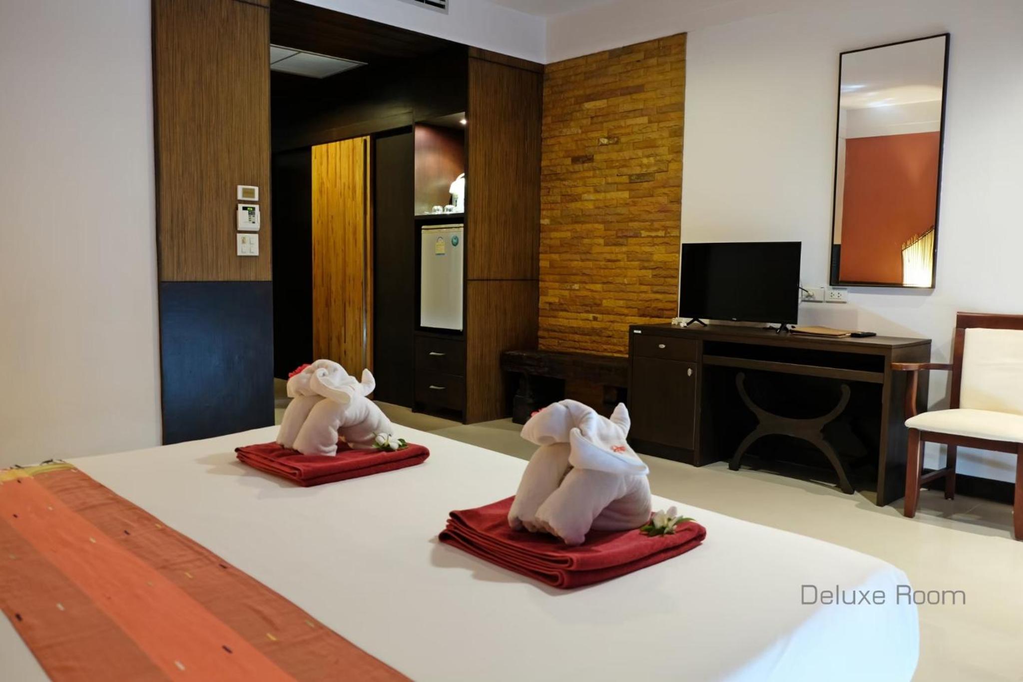 Deluxe Double or Twin Room
