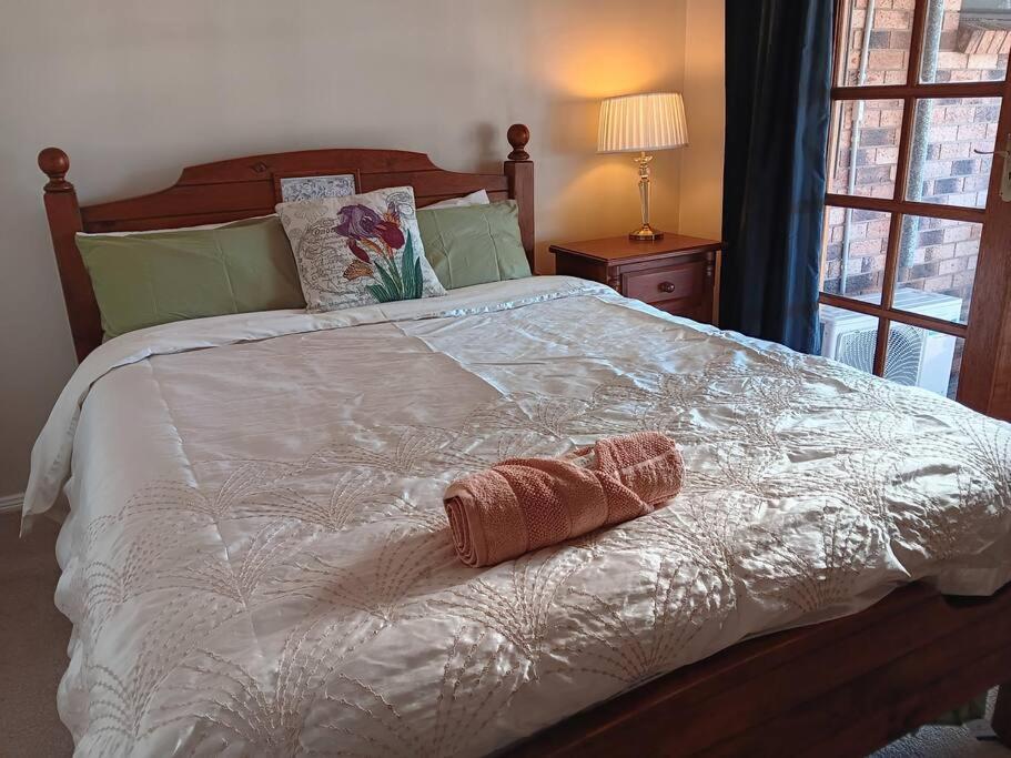 Four-Bedroom House photo 2