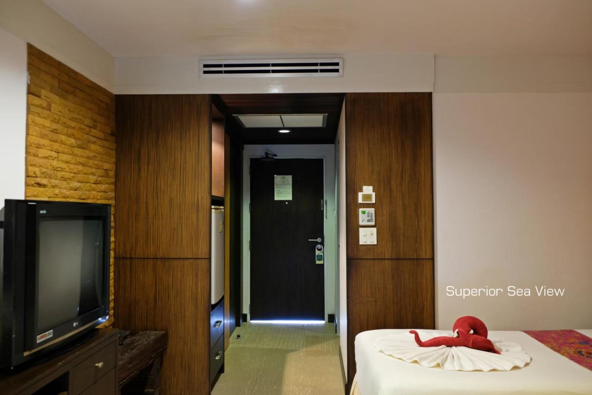 Superior Double or Twin Room with Sea View - Photo 3