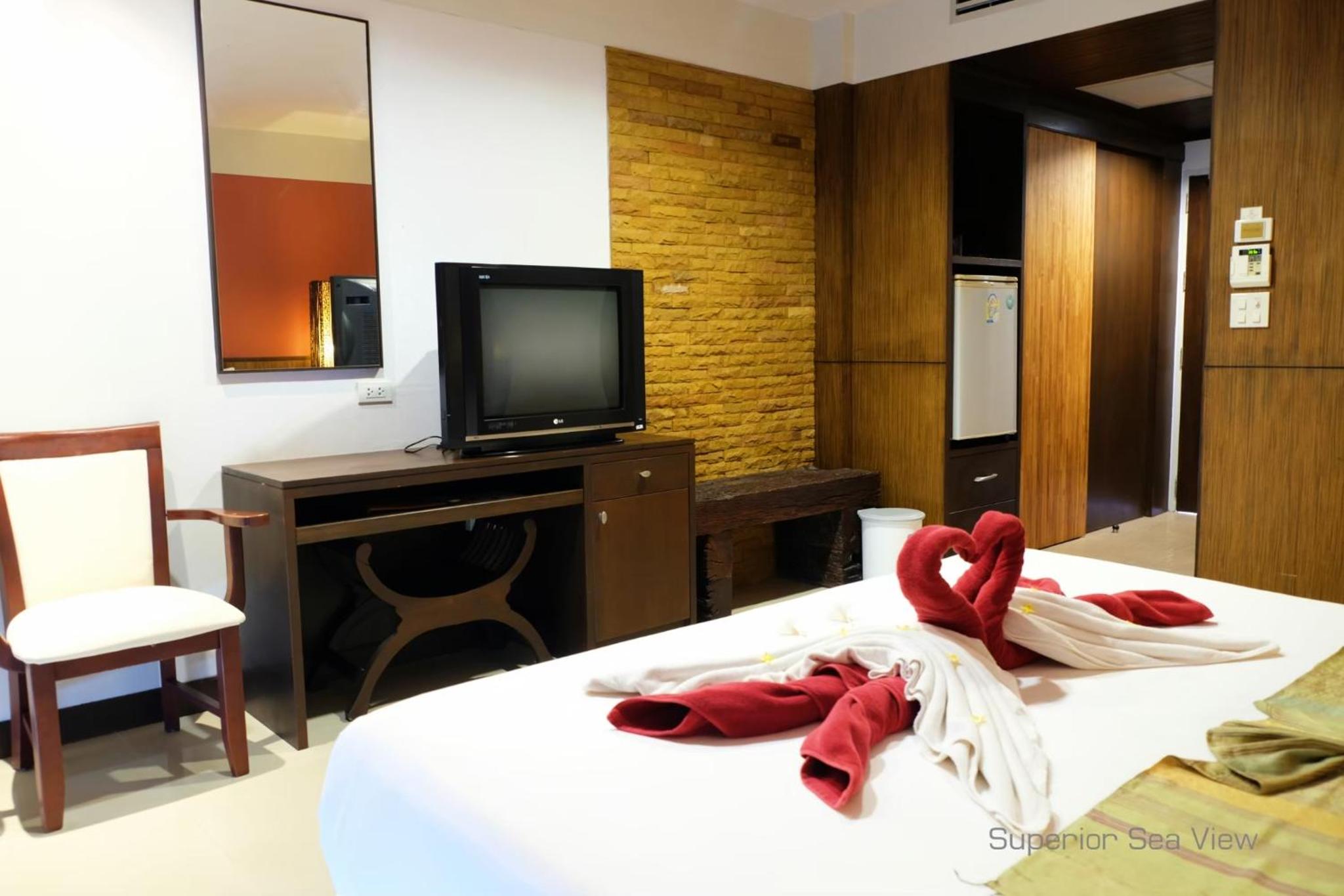 Superior Double or Twin Room with Sea View - Photo 8