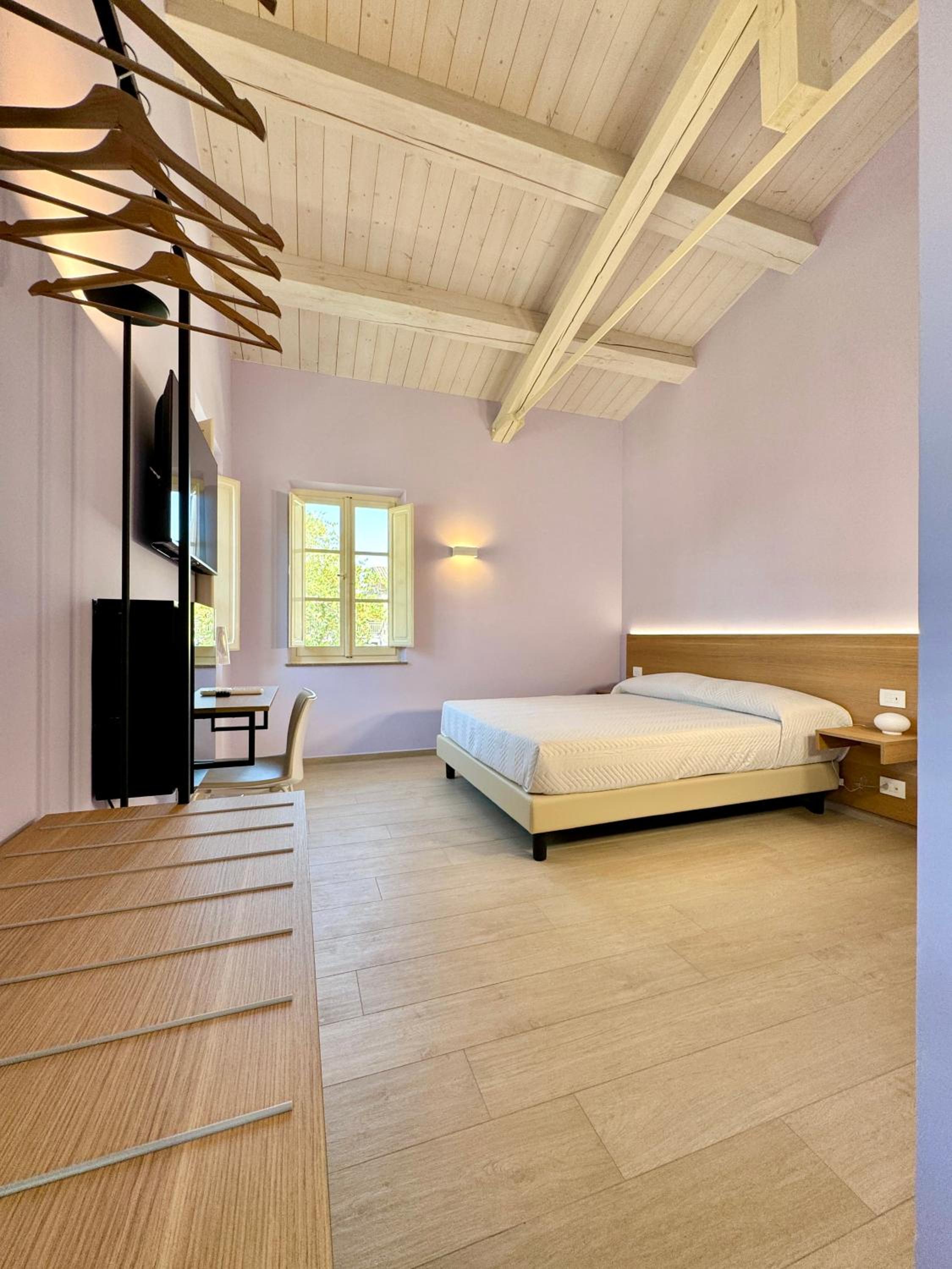 Double Room with Balcony photo 3