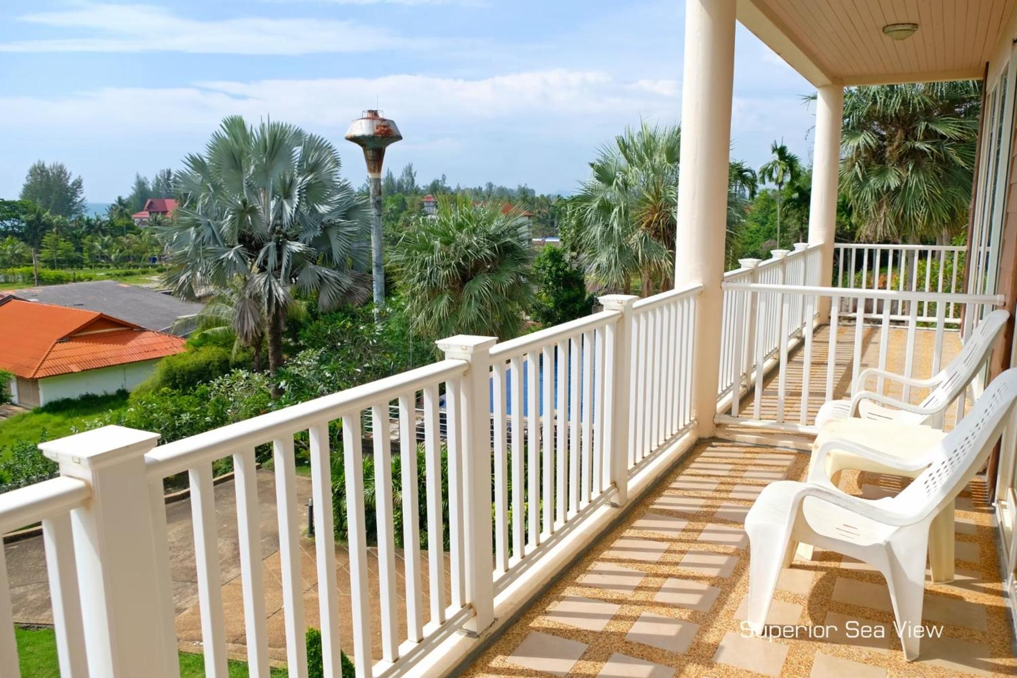 Superior Double or Twin Room with Sea View - Photo 11