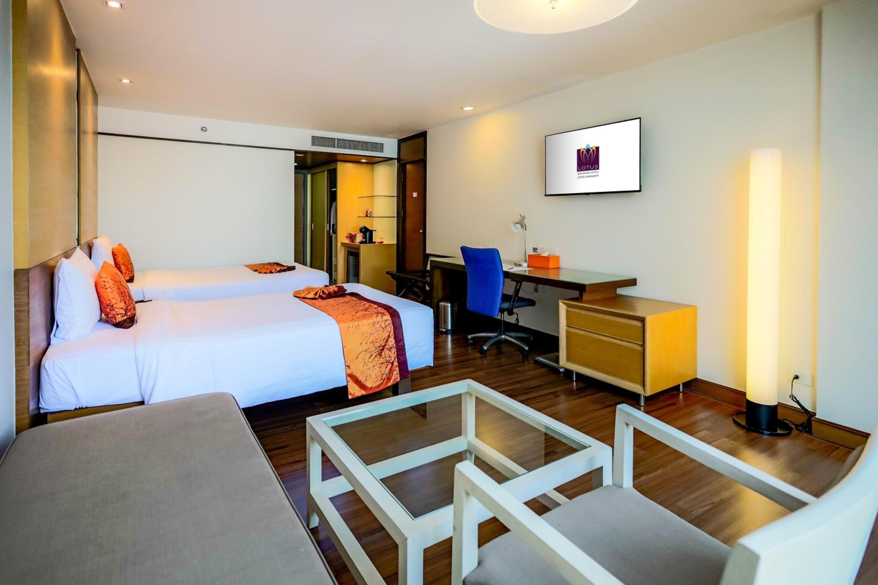 Premier Twin Room photo 2