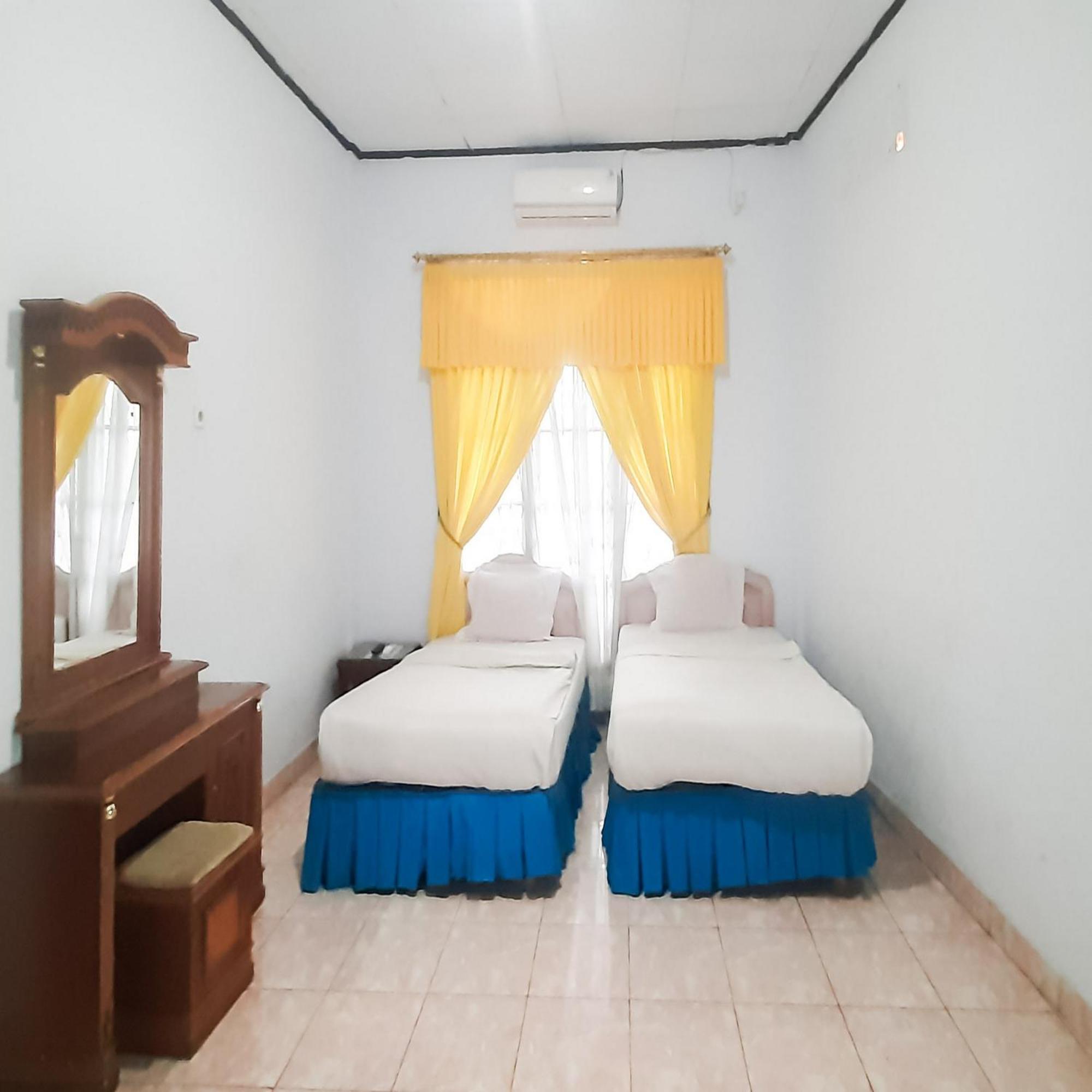 Deluxe Twin Room photo 2