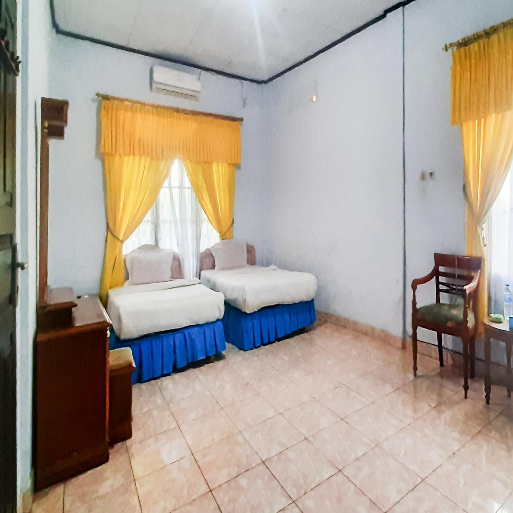 Deluxe Twin Room photo 3