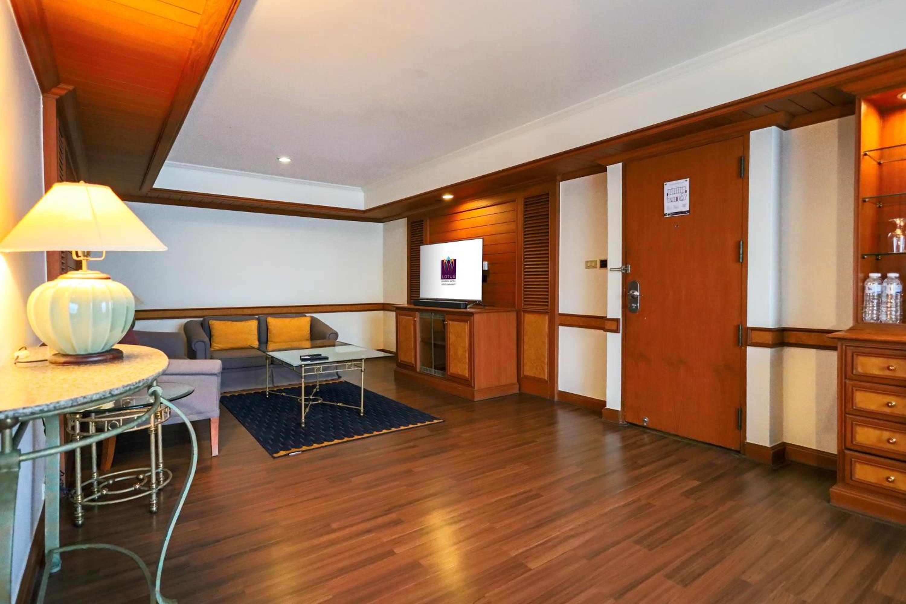 Executive Suite photo 3