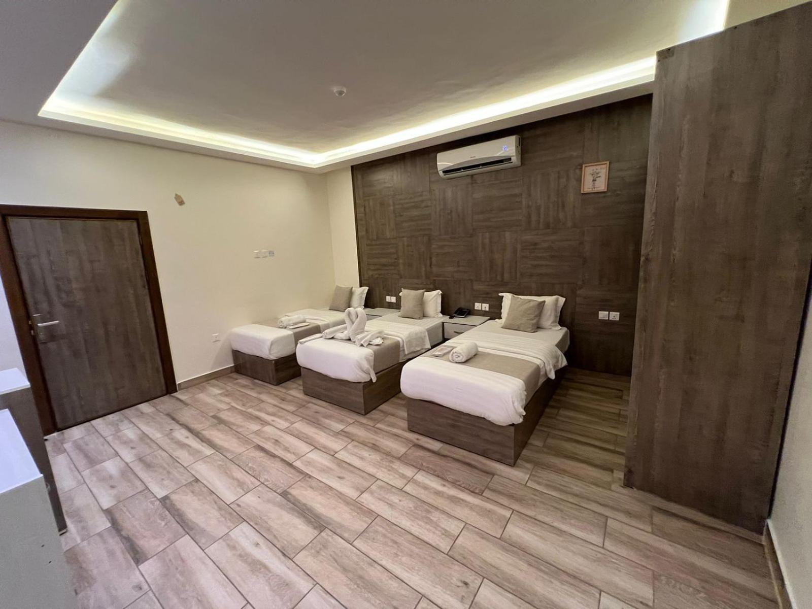 Triple Room - Photo 1