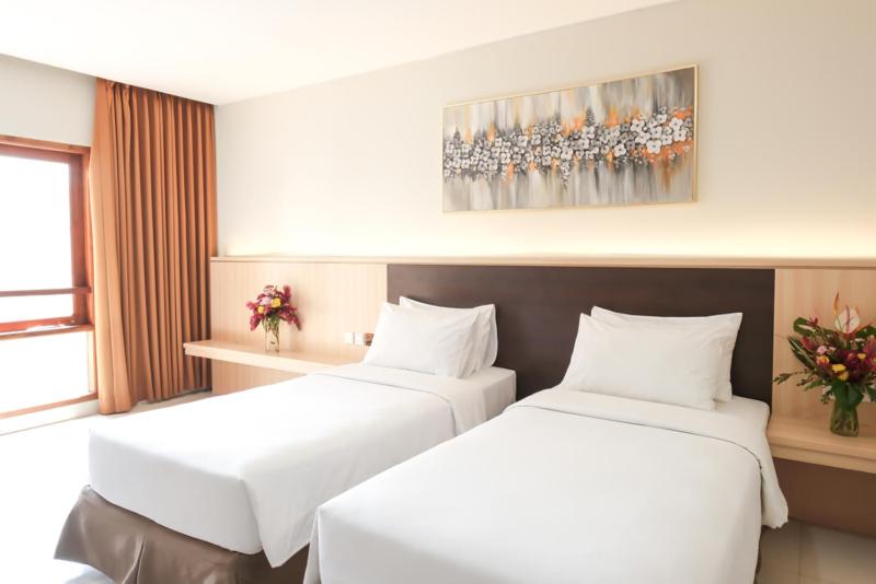 Deluxe Twin Room with Mountain View - No Balcony - Photo 1